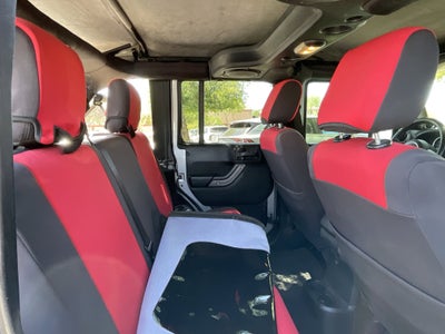 2013 Jeep Wrangler Unlimited Sport* CLEAN CARFAX/ ONE OWNER