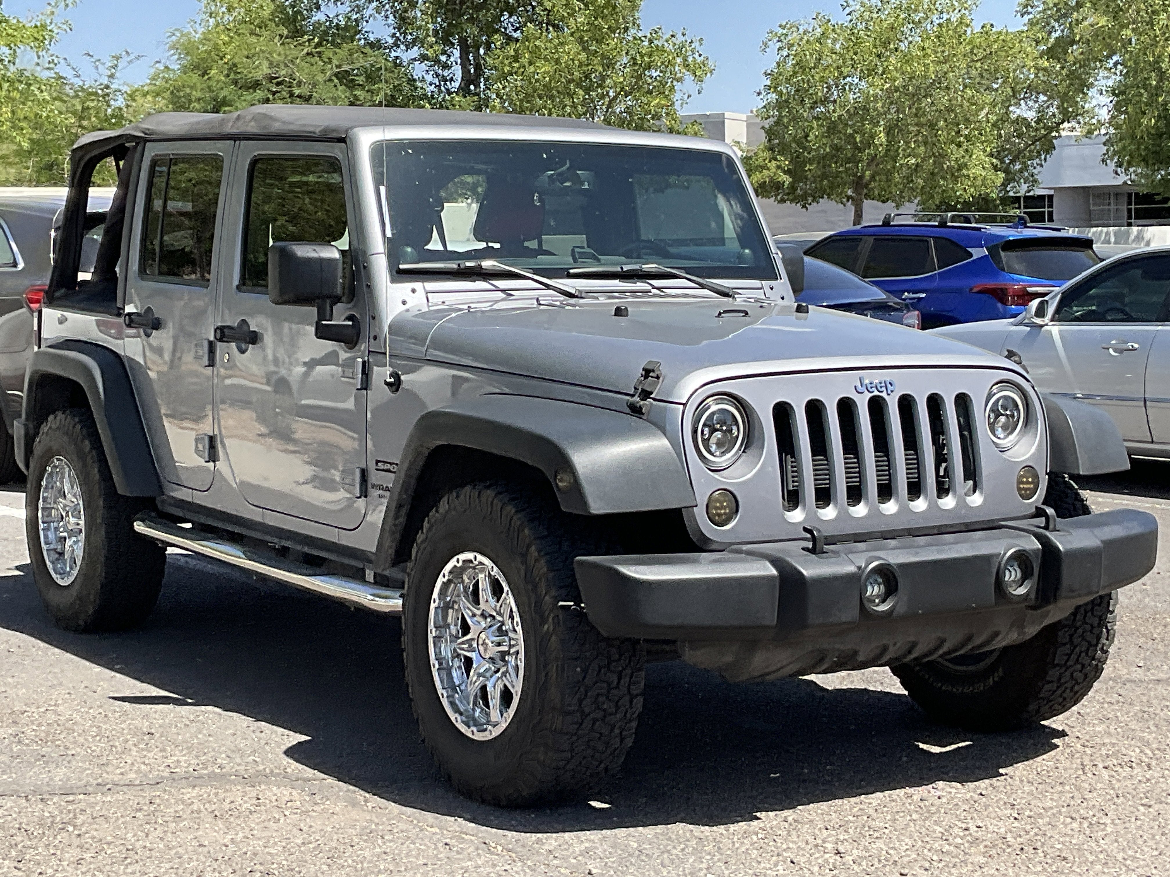 2013 Jeep Wrangler Unlimited Sport* CLEAN CARFAX/ ONE OWNER