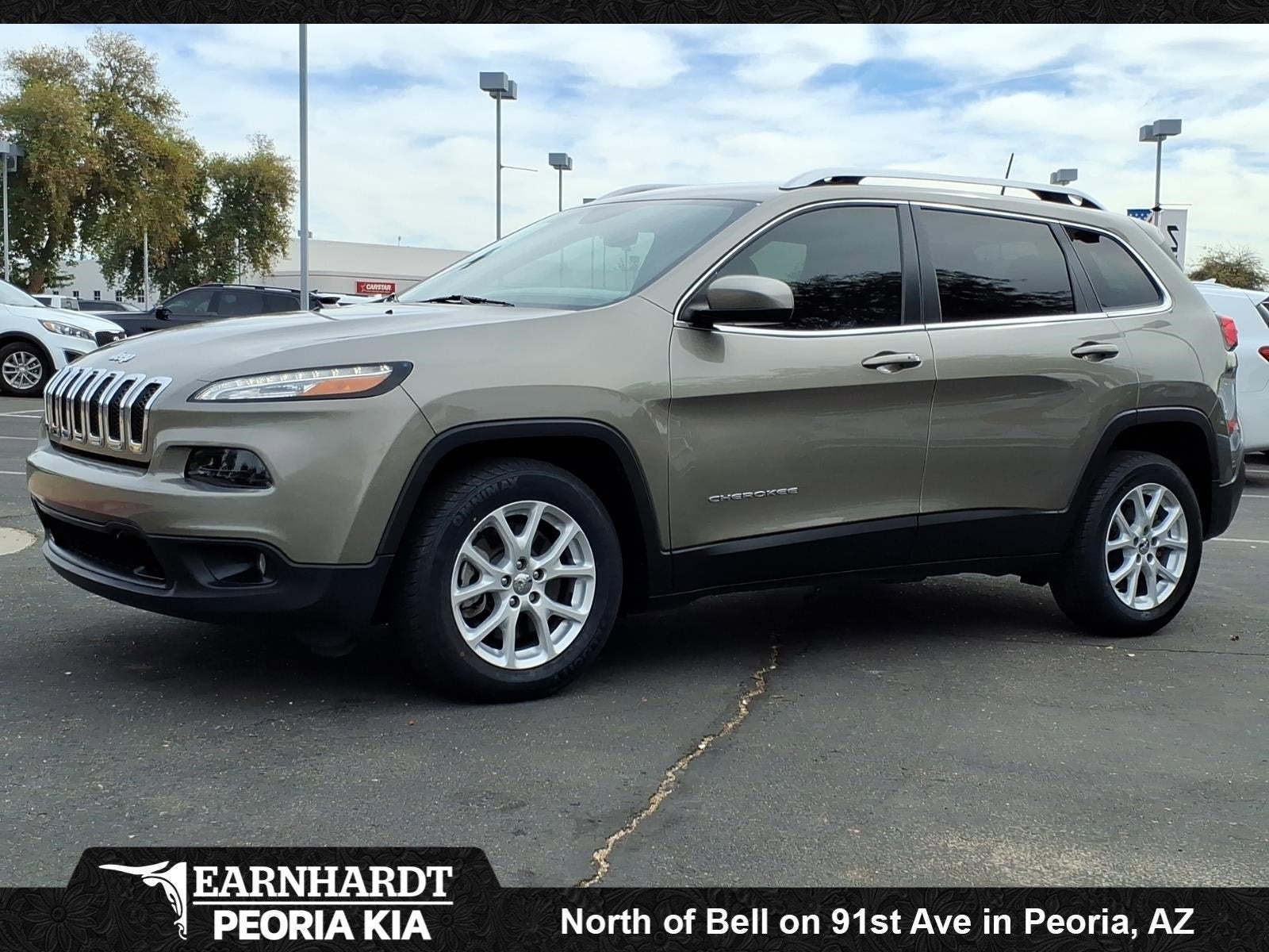 2018 Jeep Cherokee Latitude Plus*LOW MILES/ CLN CFAX