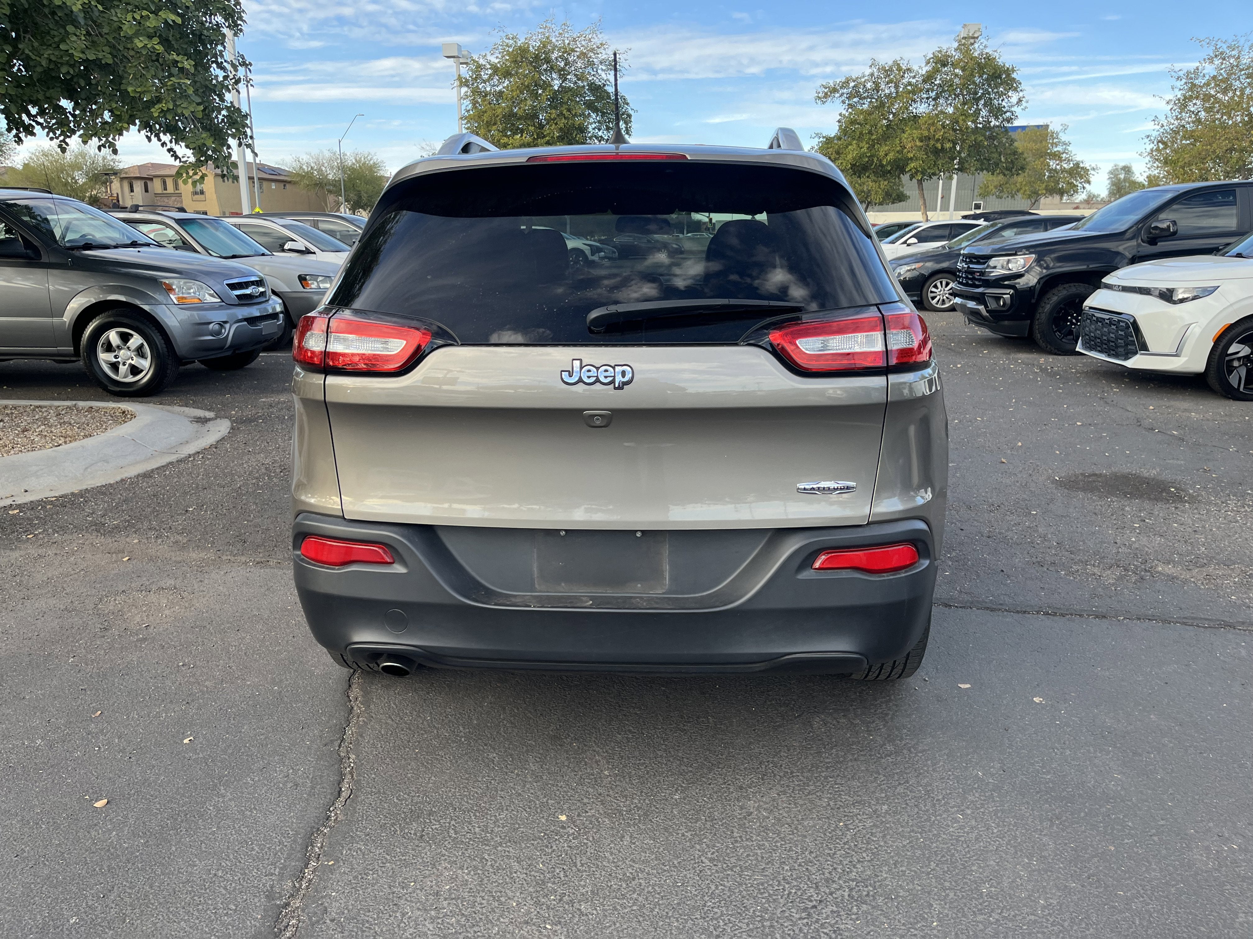 2018 Jeep Cherokee Latitude Plus*LOW MILES/ CLN CFAX