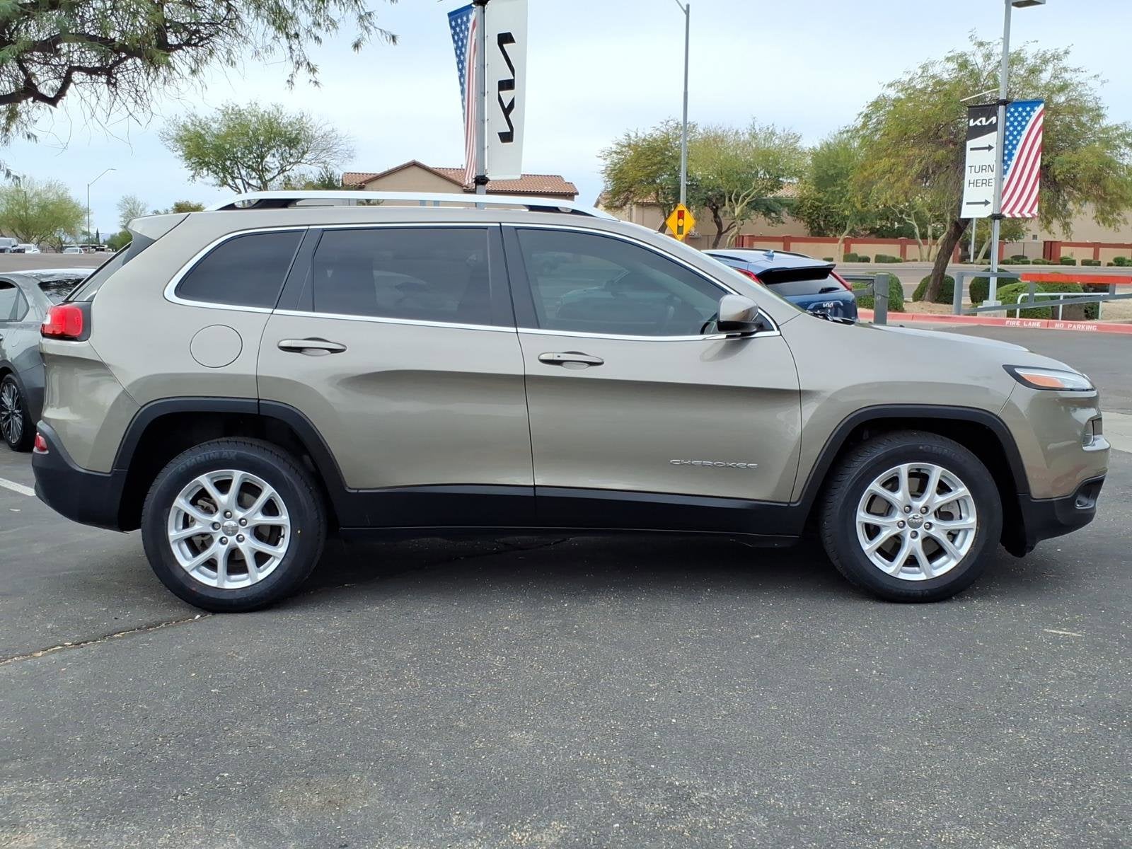 2018 Jeep Cherokee Latitude Plus*LOW MILES/ CLN CFAX