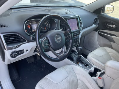 2021 Jeep Cherokee Latitude Lux