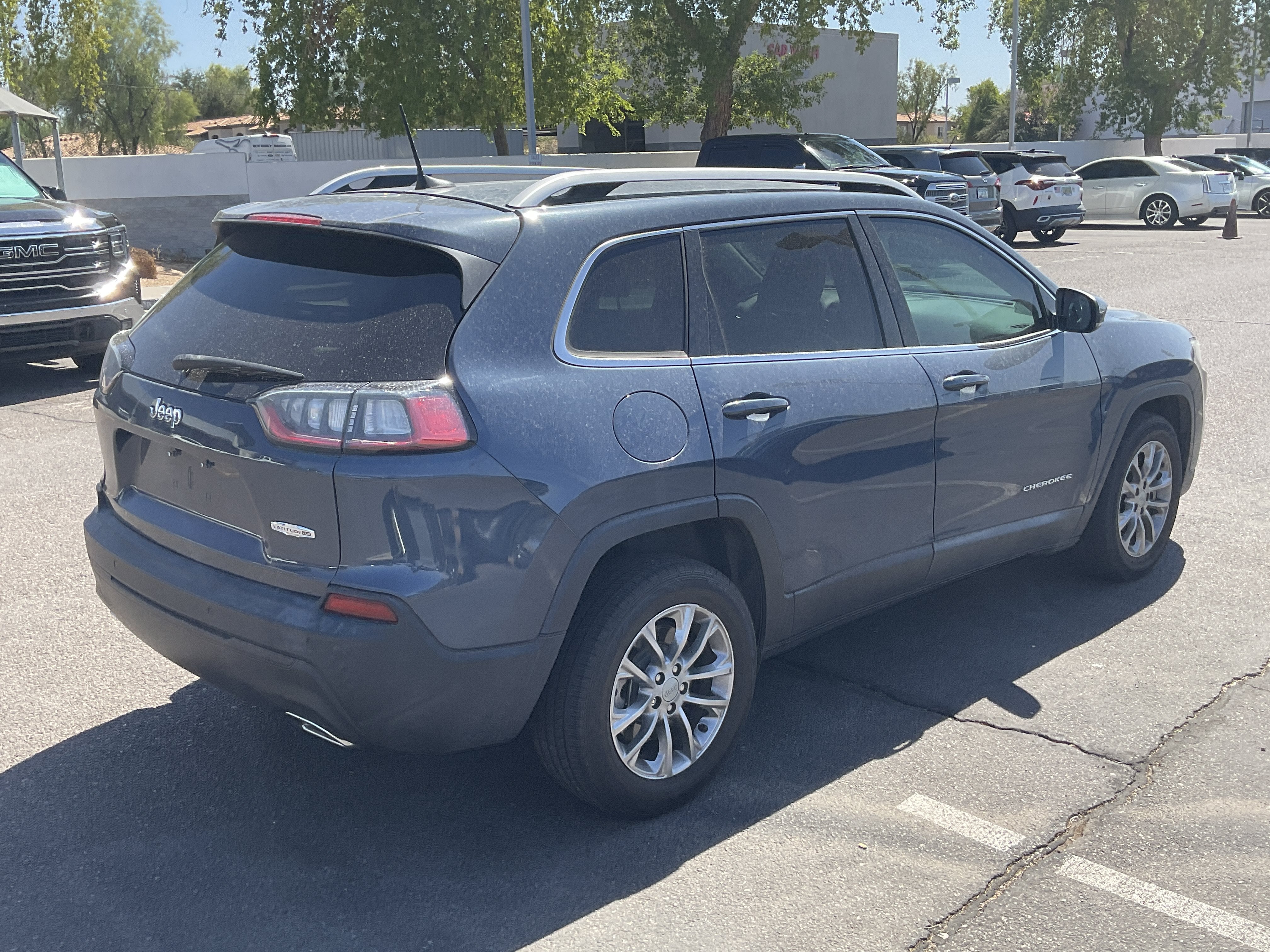 2021 Jeep Cherokee Latitude Lux