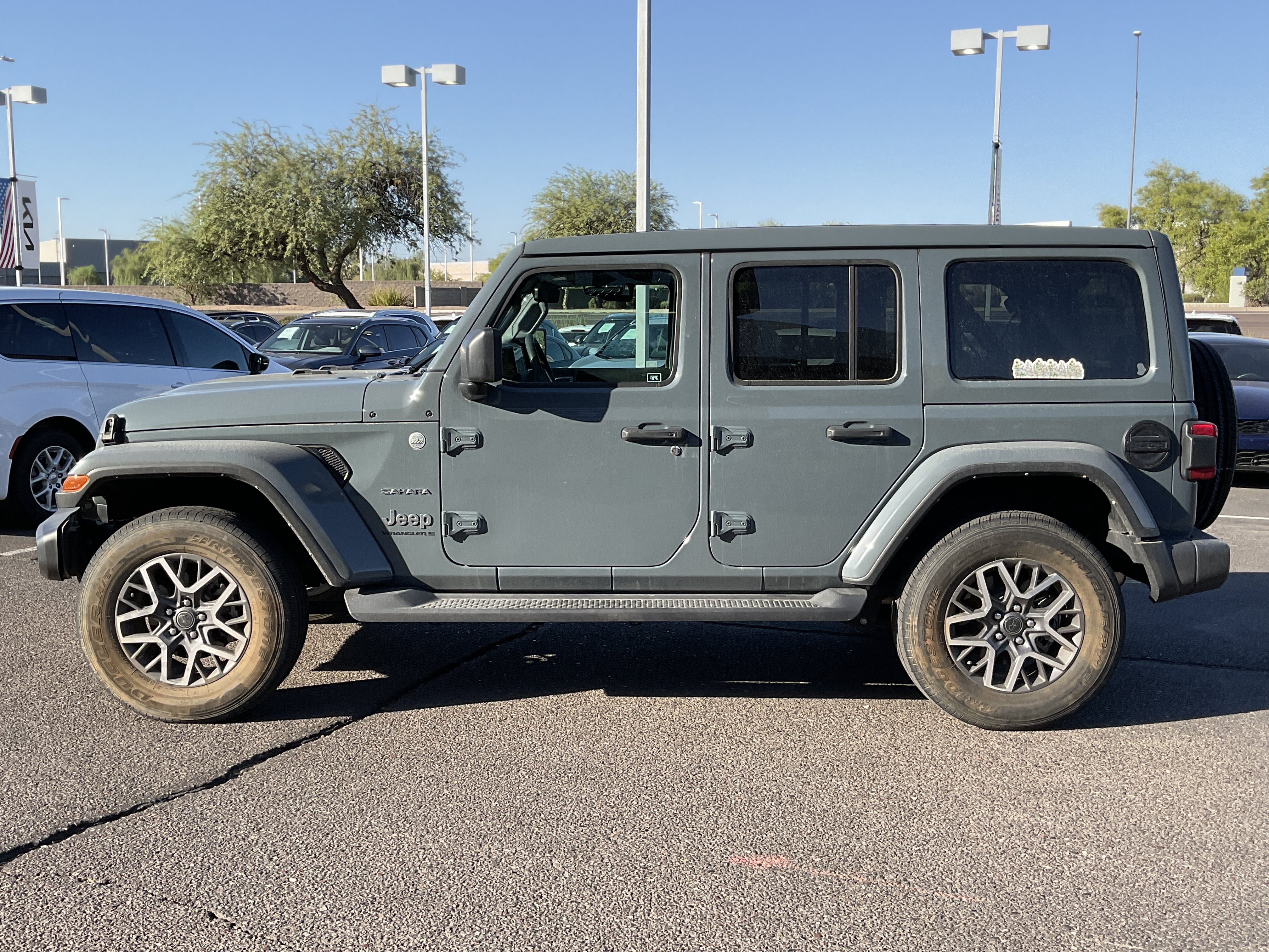 2024 Jeep Wrangler Sahara