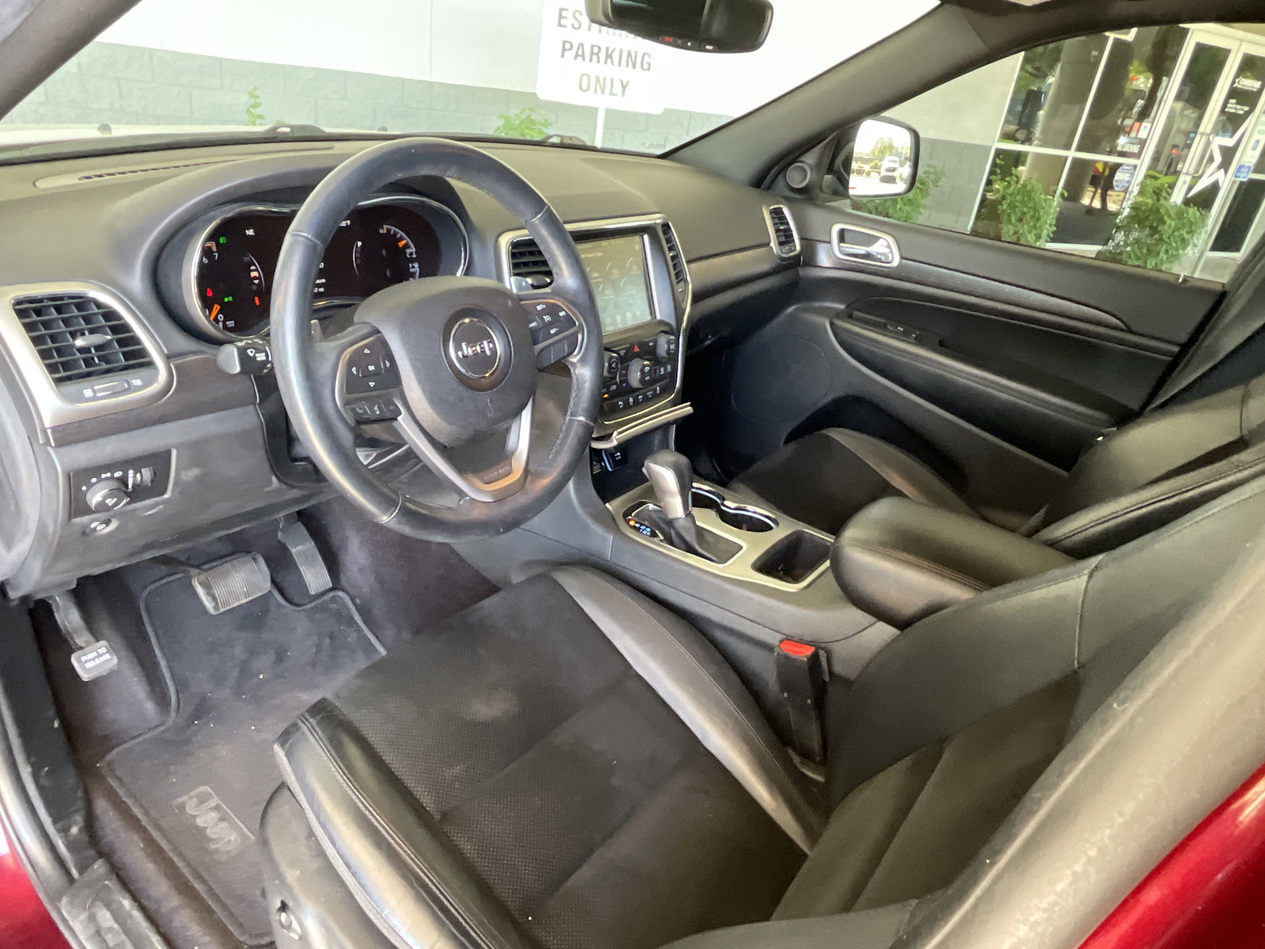 2017 Jeep Grand Cherokee Laredo