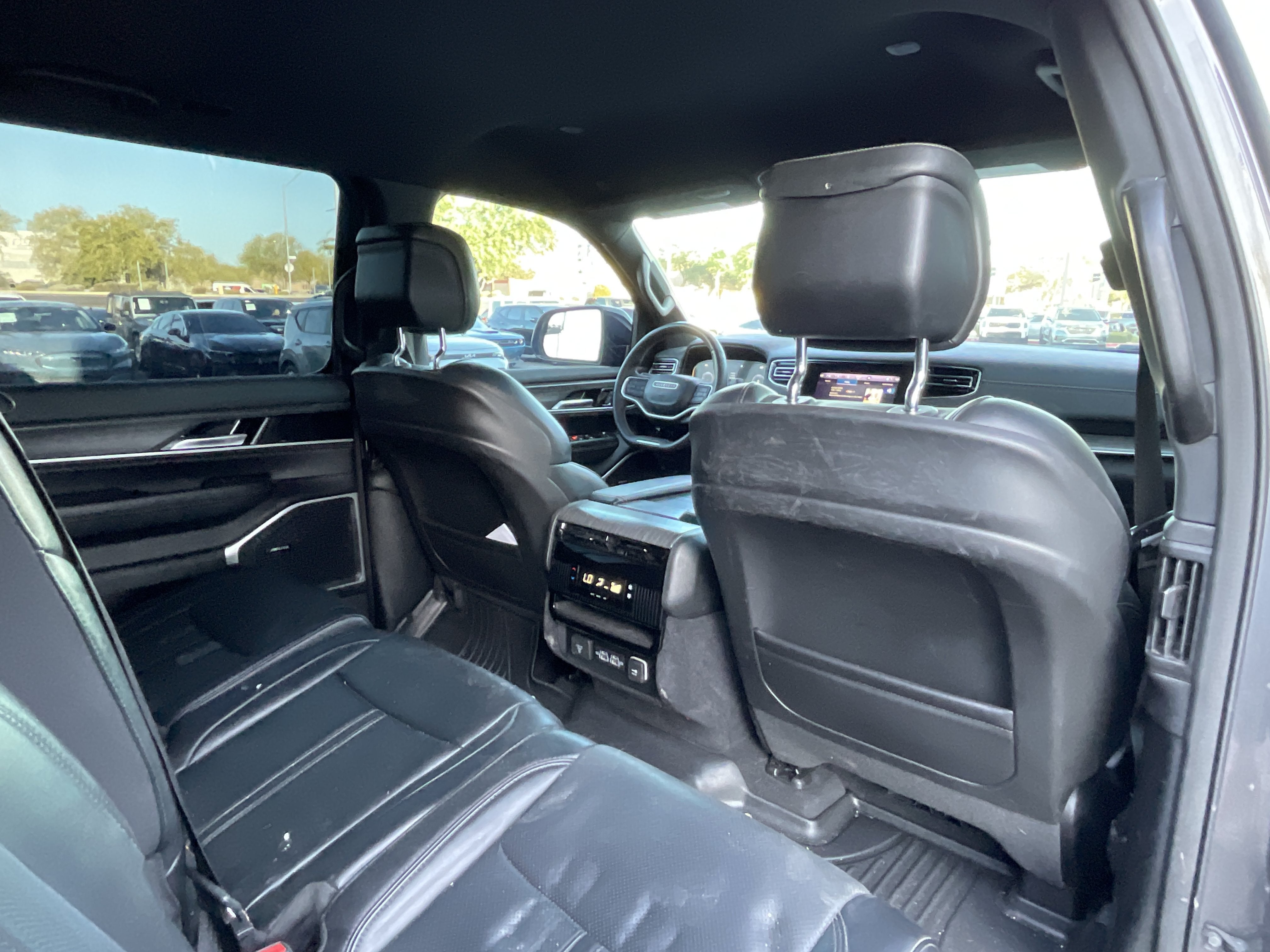 2023 Jeep Wagoneer L Series II