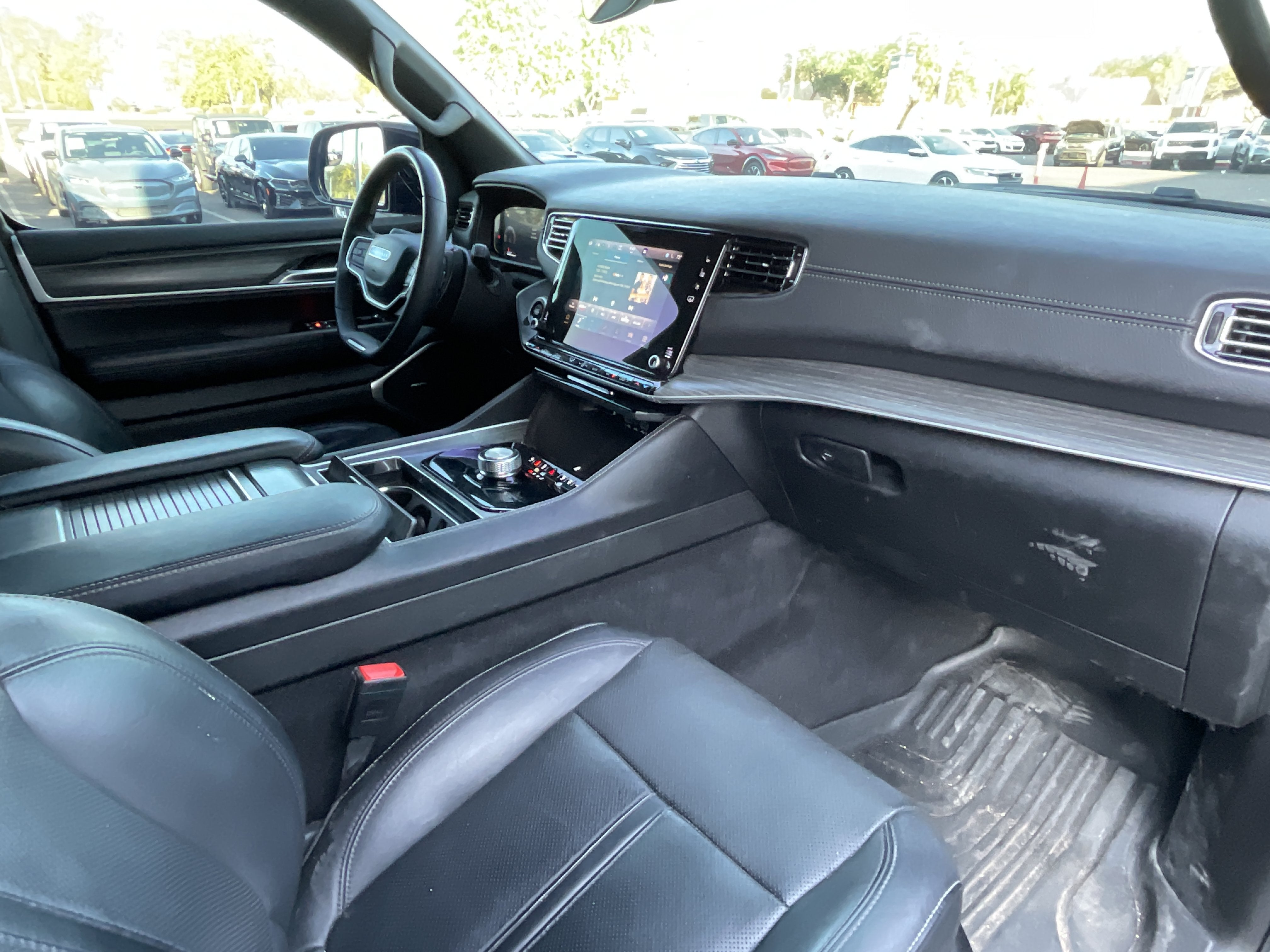 2023 Jeep Wagoneer L Series II