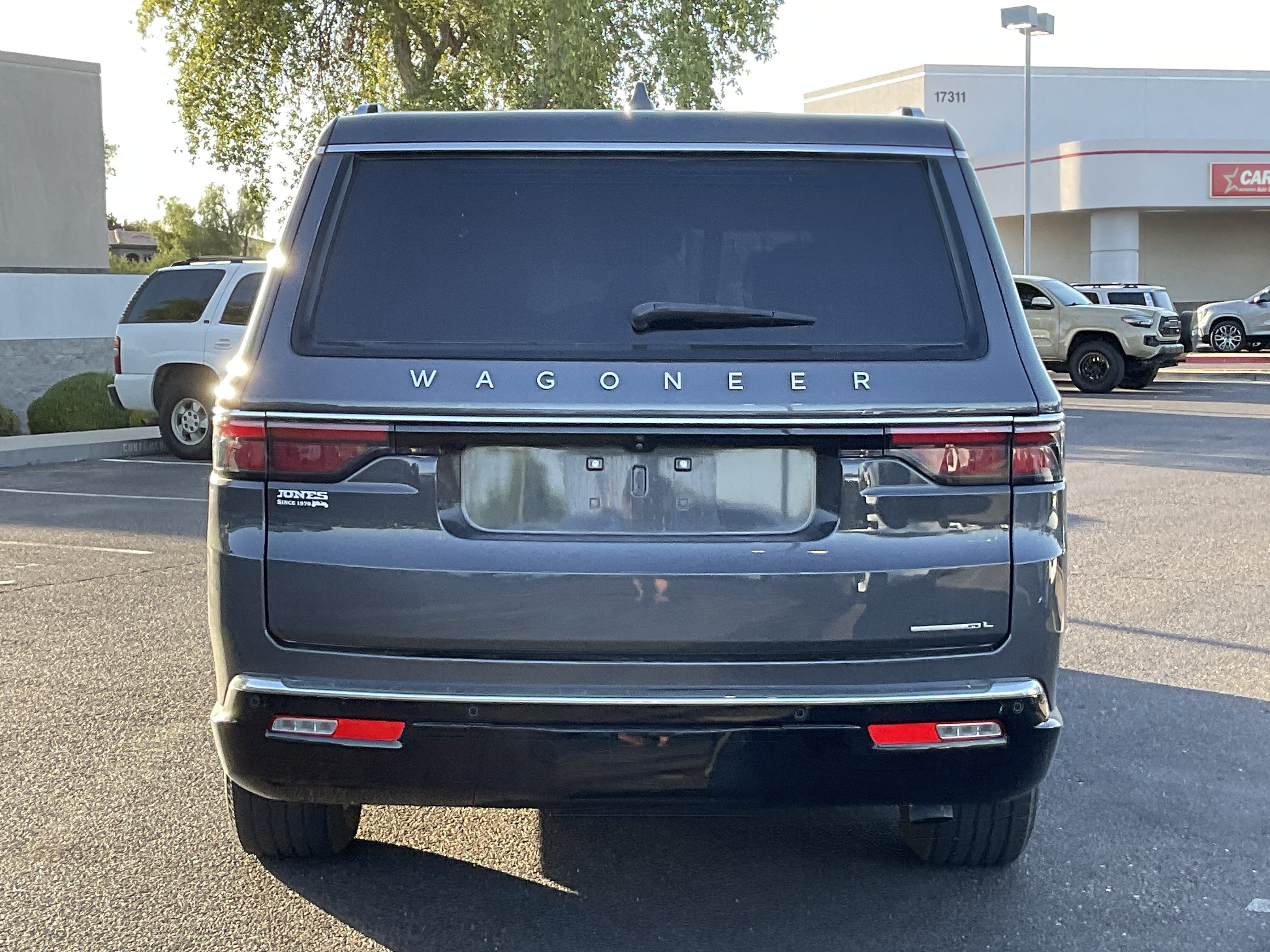 2023 Jeep Wagoneer L Series II