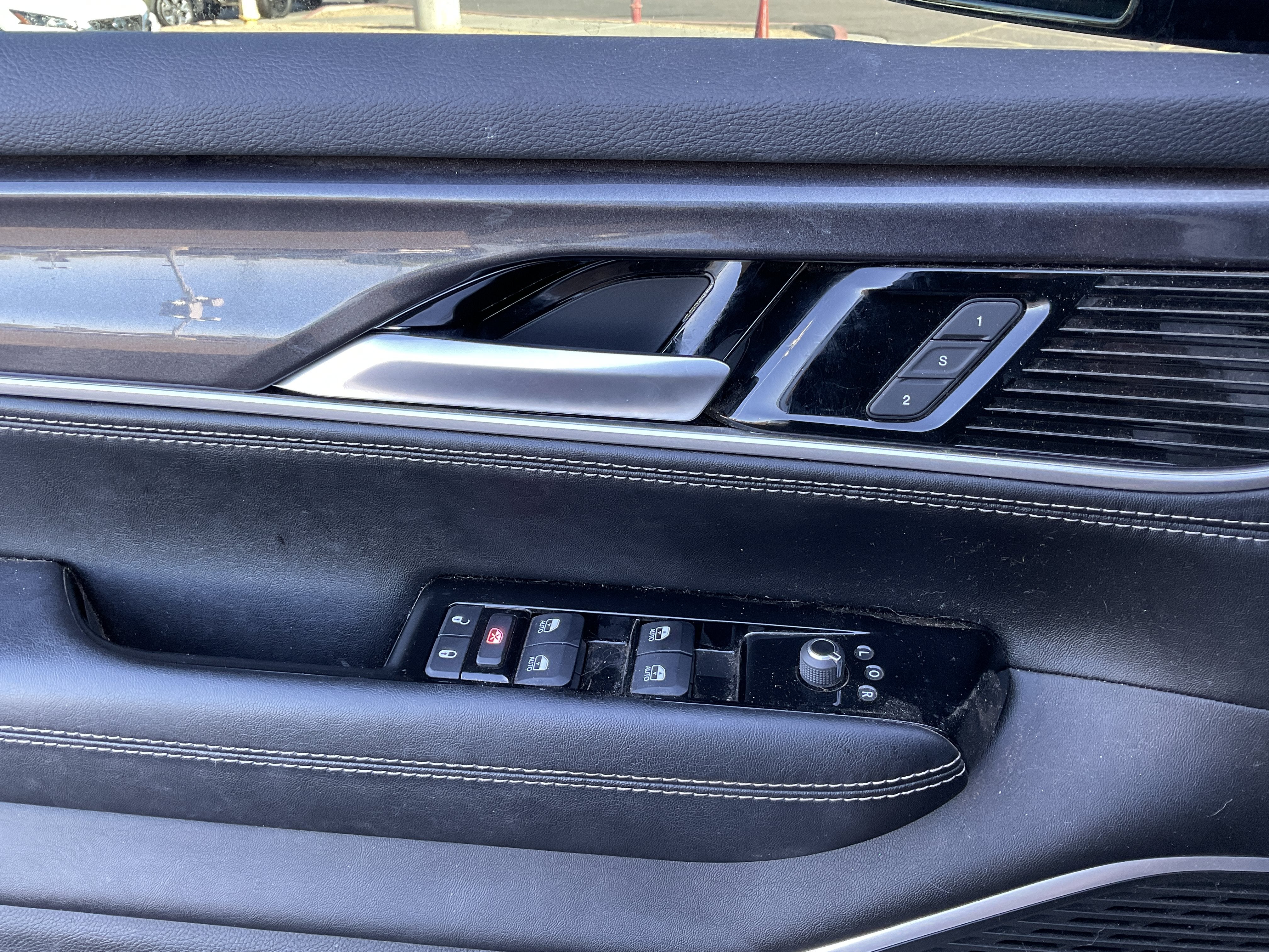 2023 Jeep Wagoneer L 1 OWNER CLEAN CARFAX