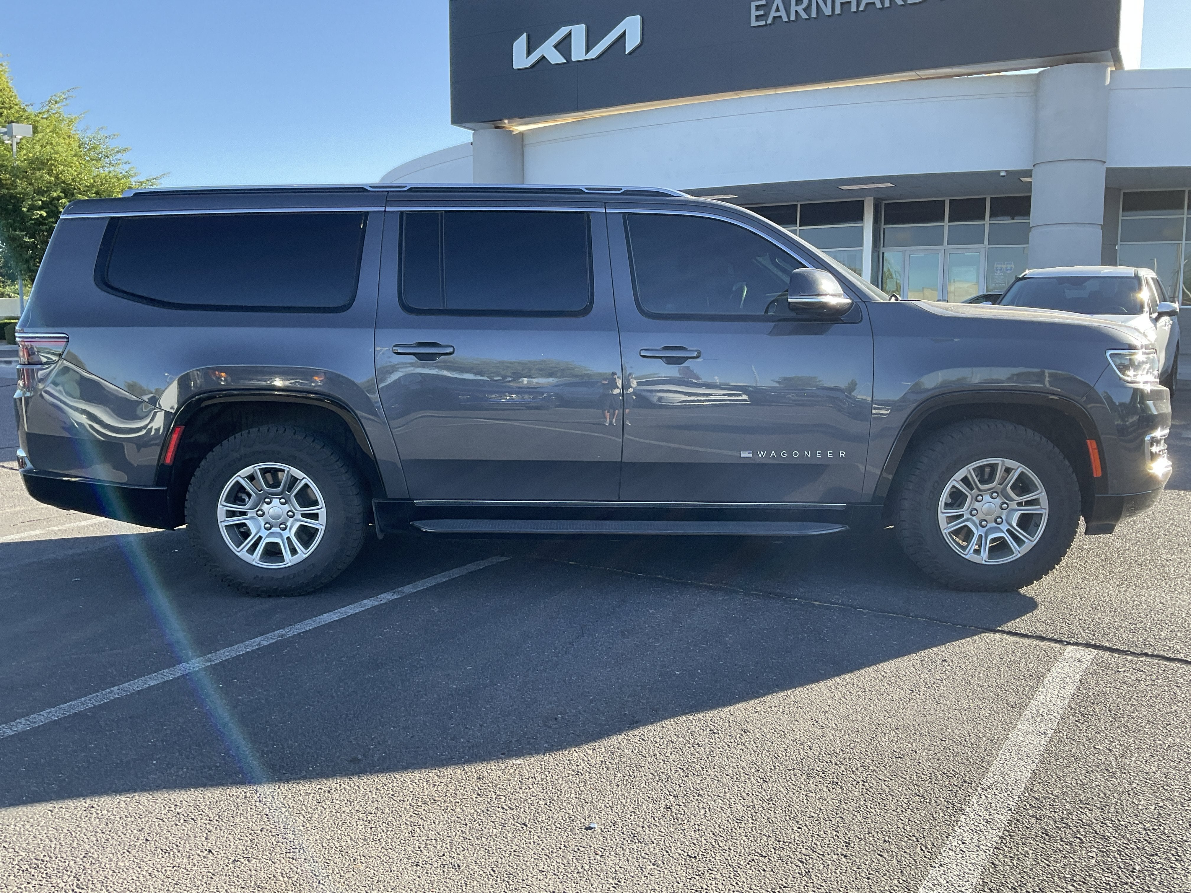 2023 Jeep Wagoneer L 1 OWNER CLEAN CARFAX