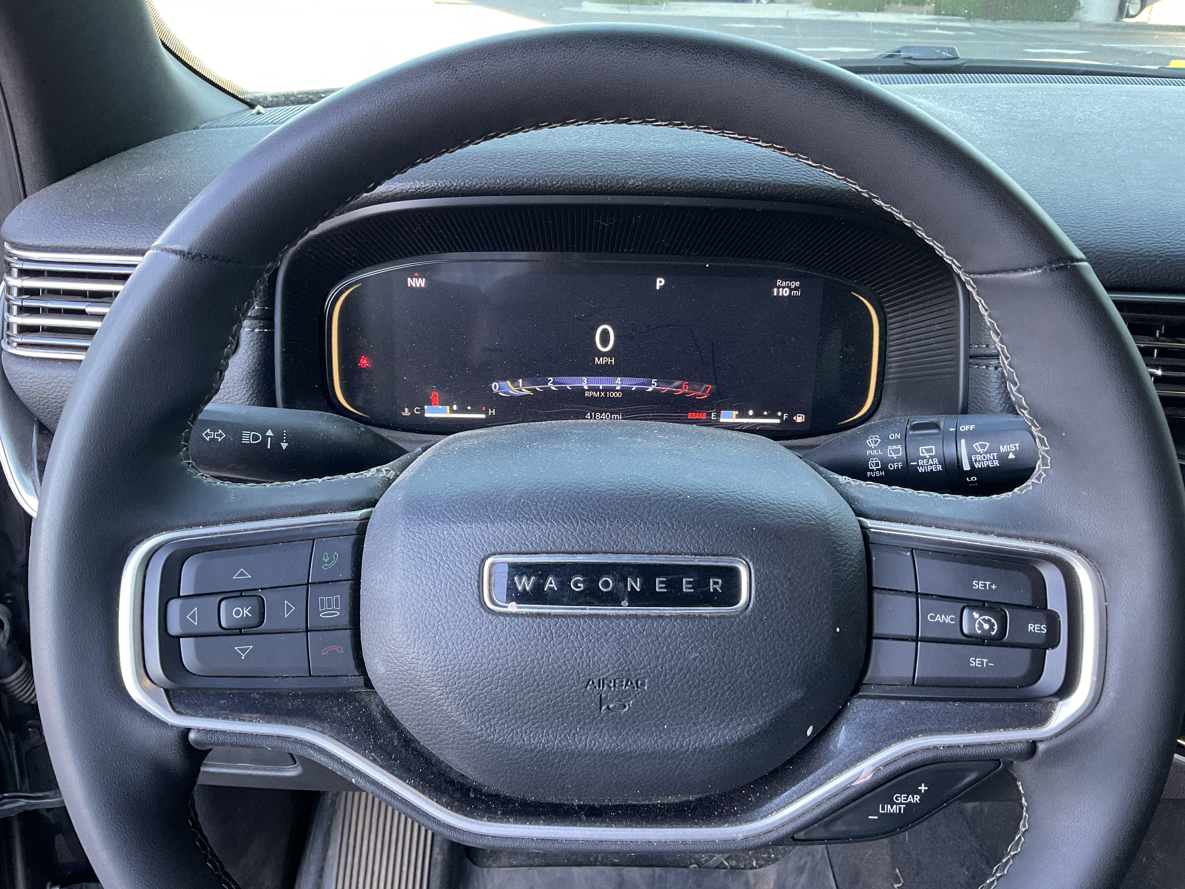 2023 Jeep Wagoneer L 1 OWNER CLEAN CARFAX