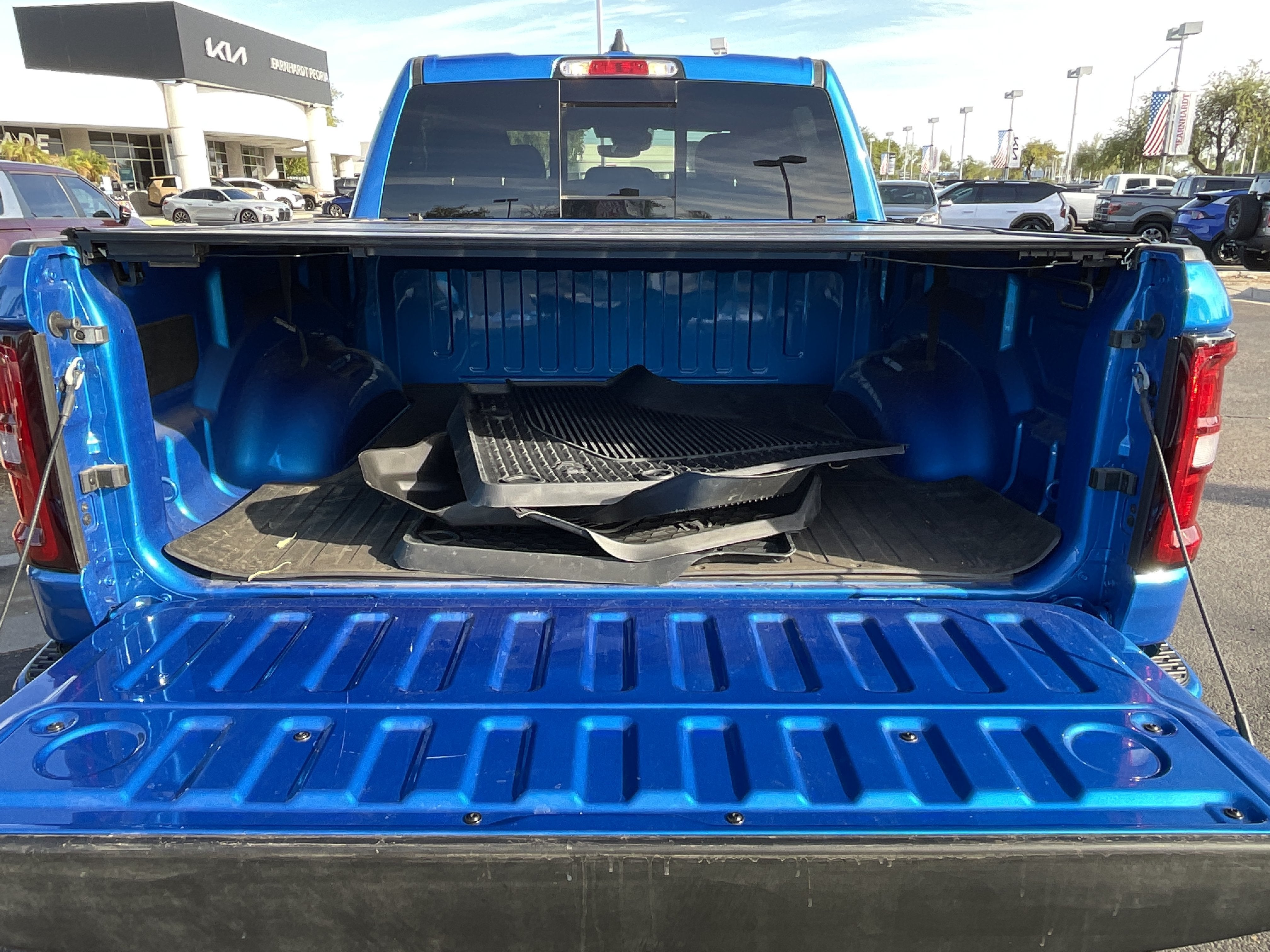2026 RAM 1500 Big Horn**1 OWNER CLN CF**