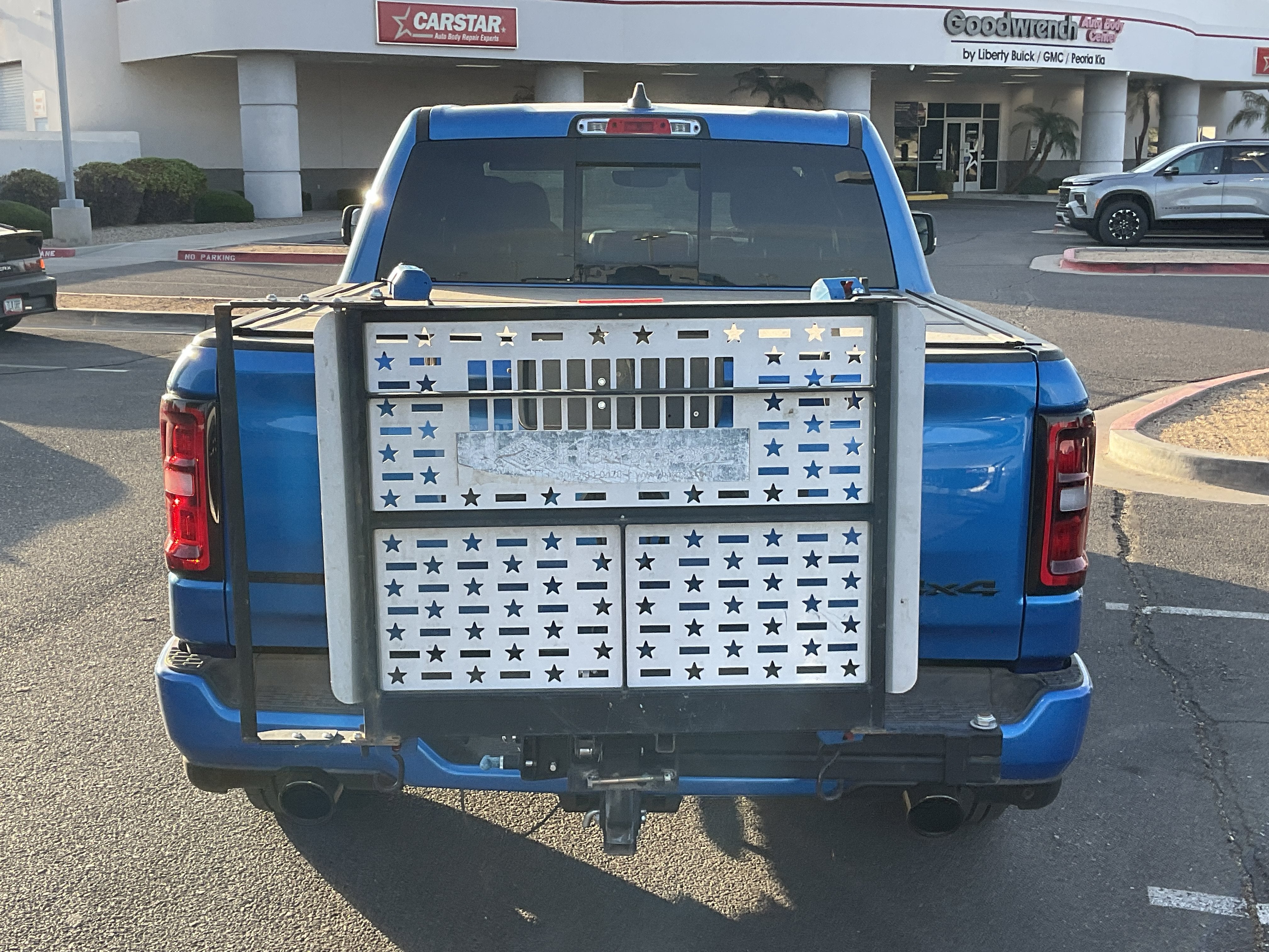 2026 RAM 1500 Big Horn**1 OWNER CLN CF**
