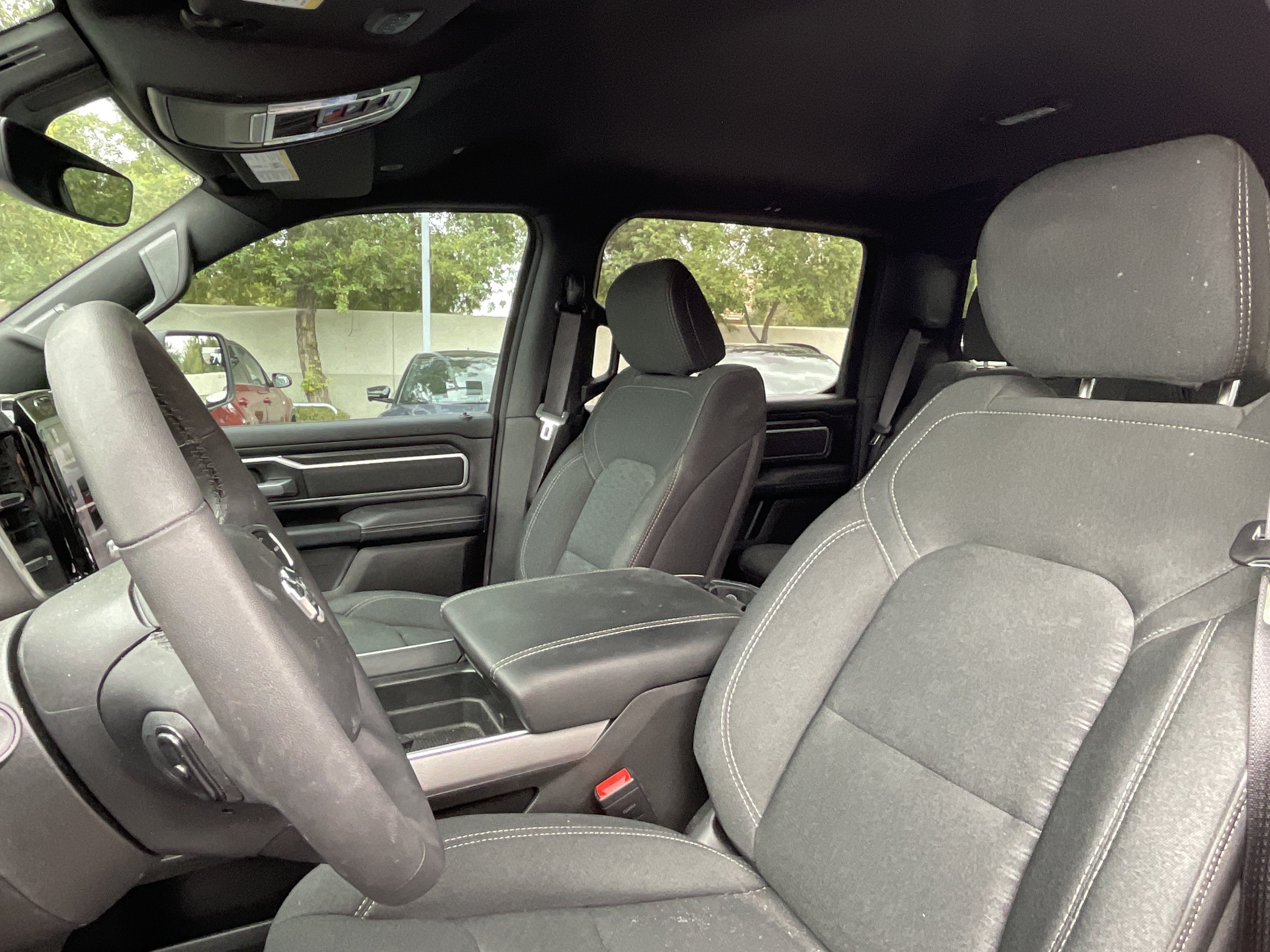 2025 RAM 1500 Big Horn*Clean Carfax/1 Owner