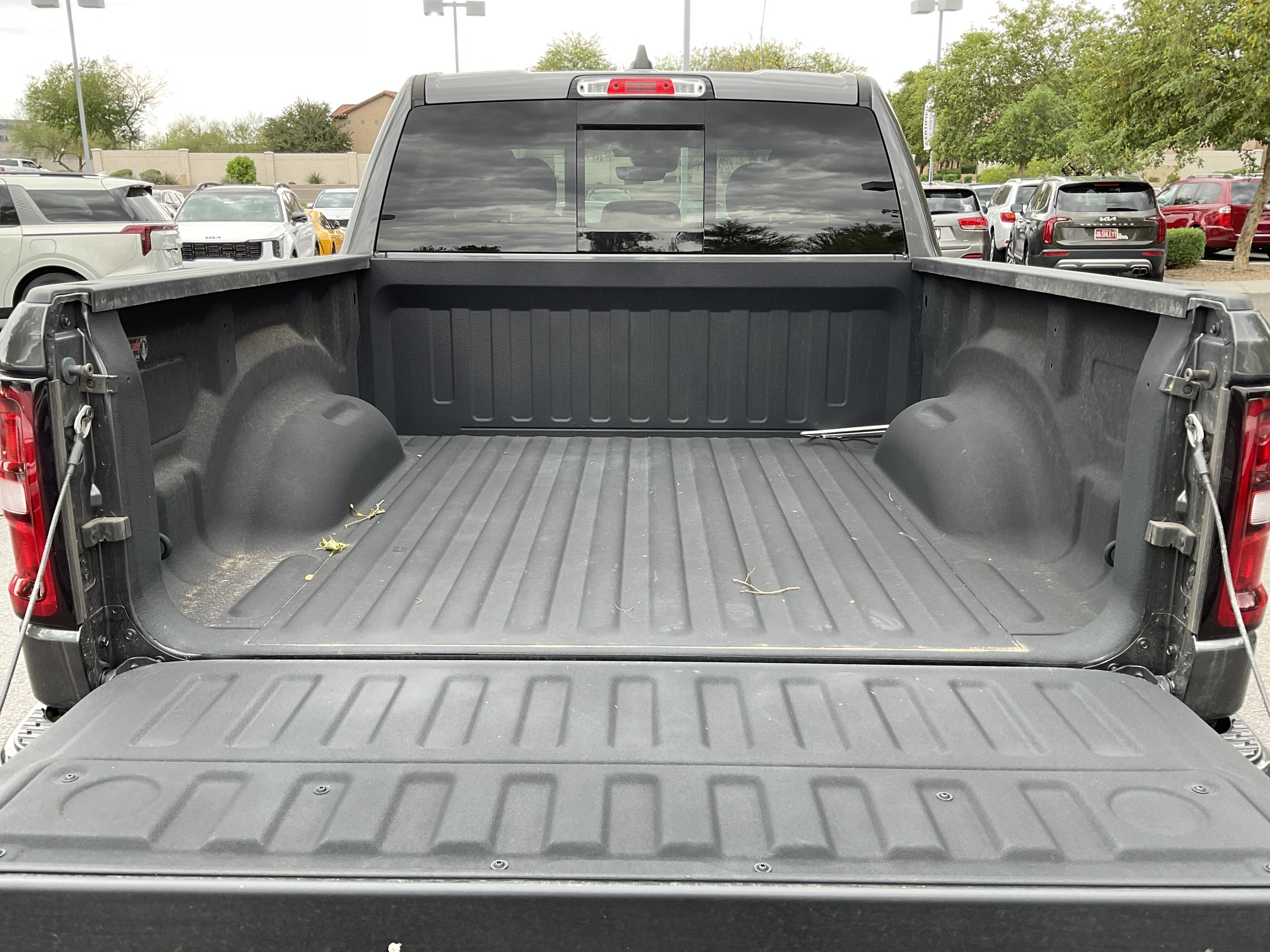 2025 RAM 1500 Big Horn*Clean Carfax/1 Owner