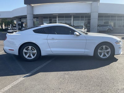 2021 Ford Mustang EcoBoost