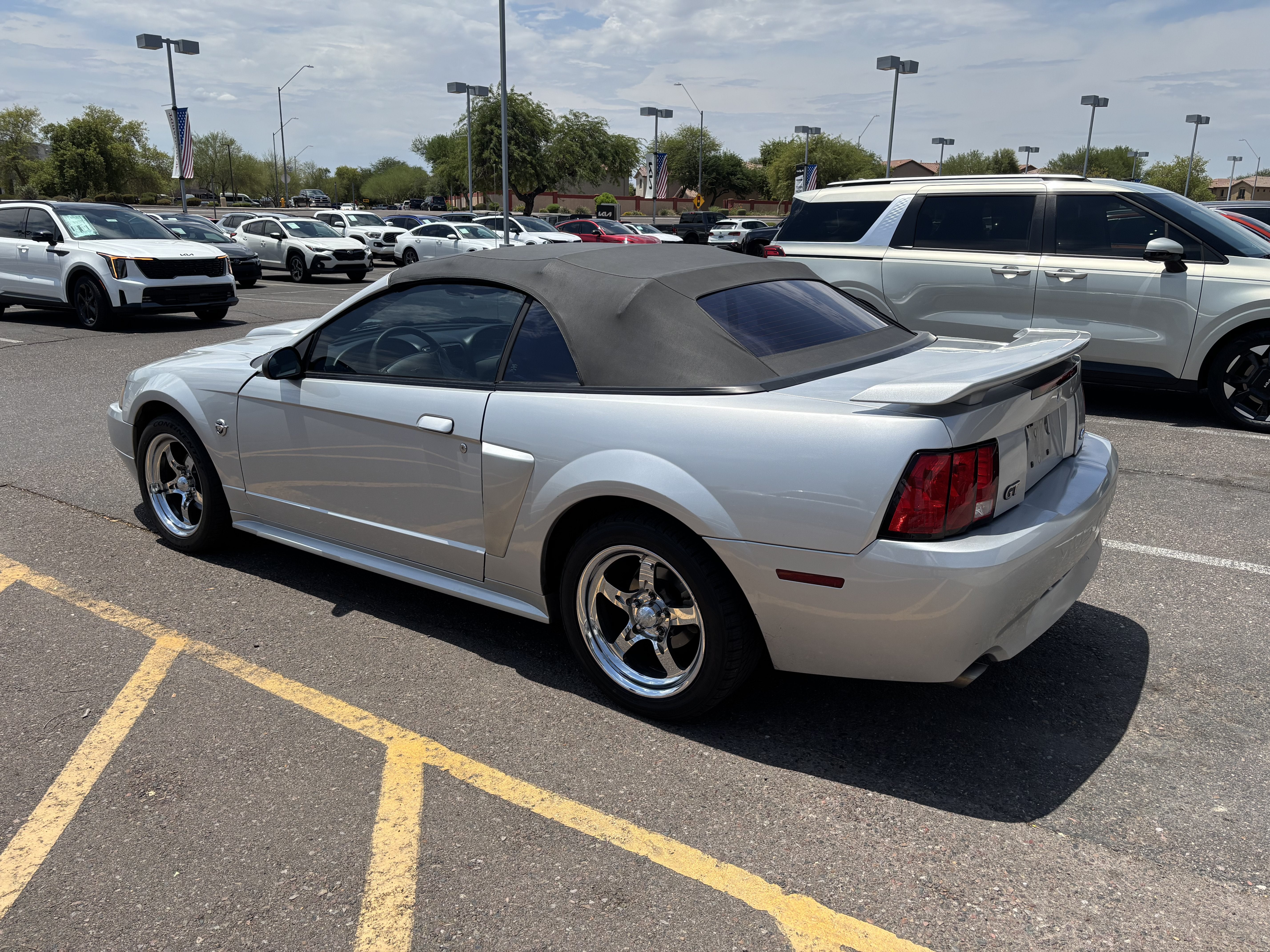 2004 Ford Mustang GT Premium**1 OWN CLN CF LOW MILES