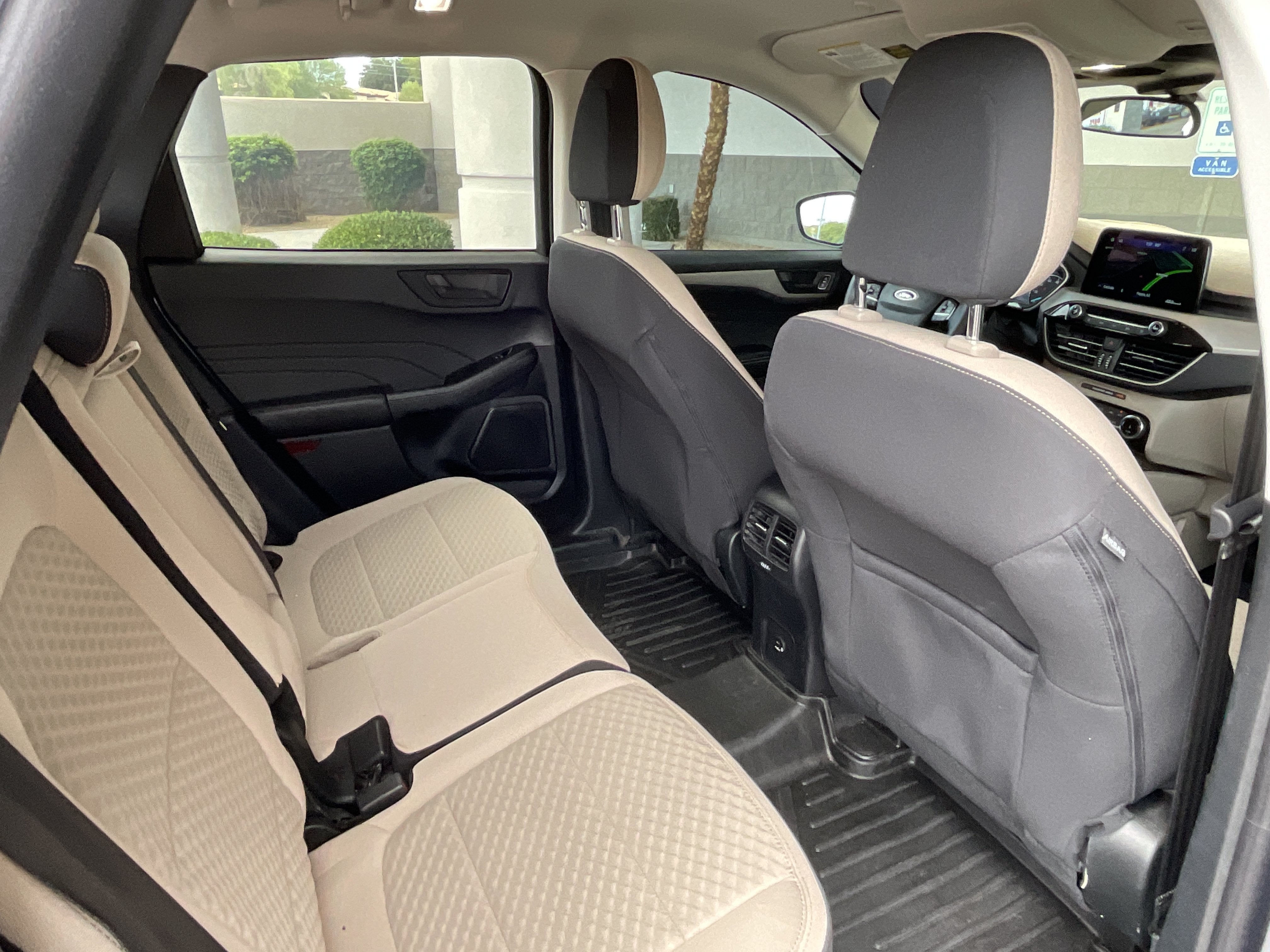 2022 Ford Escape SE Hybrid**1 OWNER CLN CF