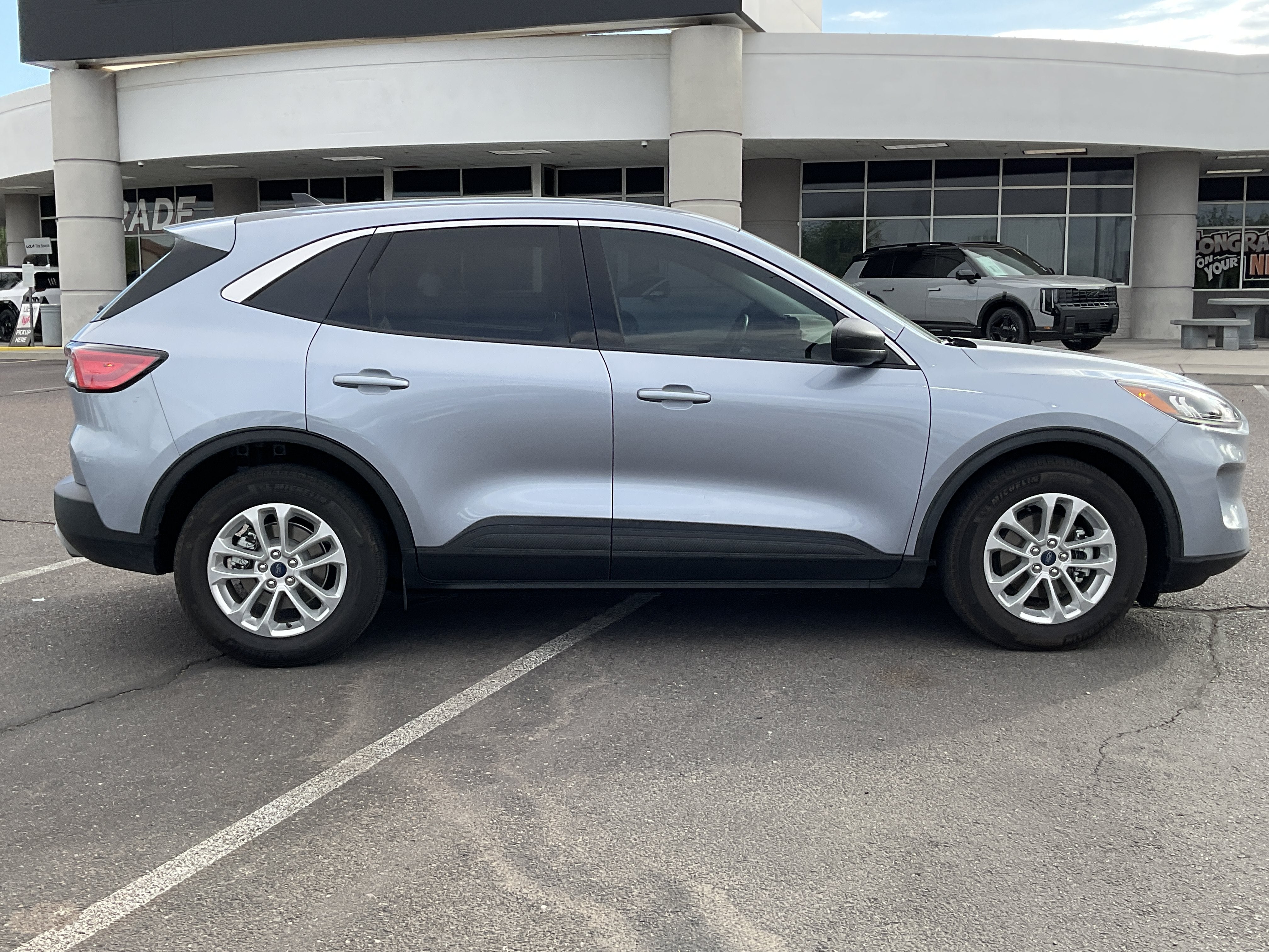 2022 Ford Escape SE Hybrid**1 OWNER CLN CF