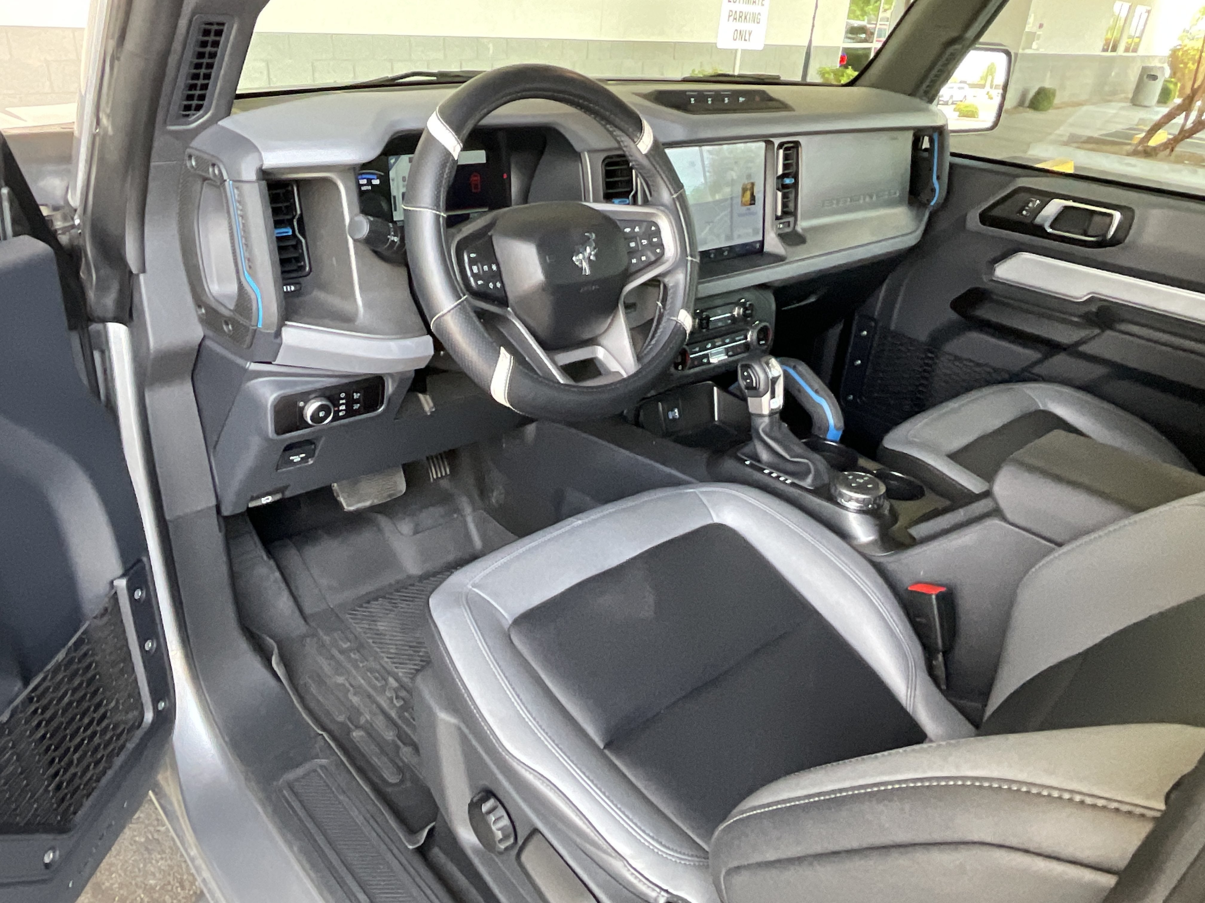 2024 Ford Bronco Black Diamond