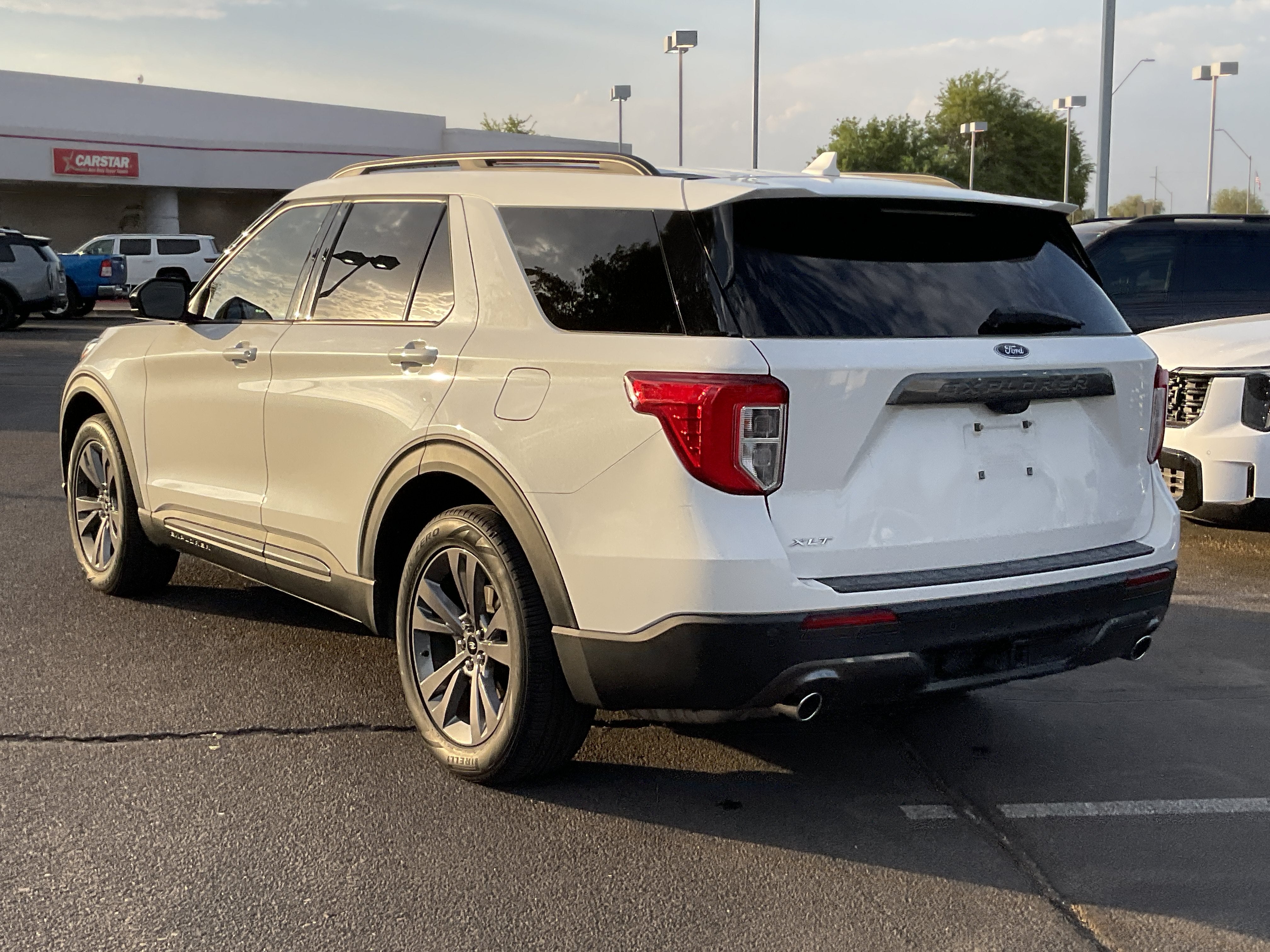 2023 Ford Explorer XLT***1 OWNER CLN CF