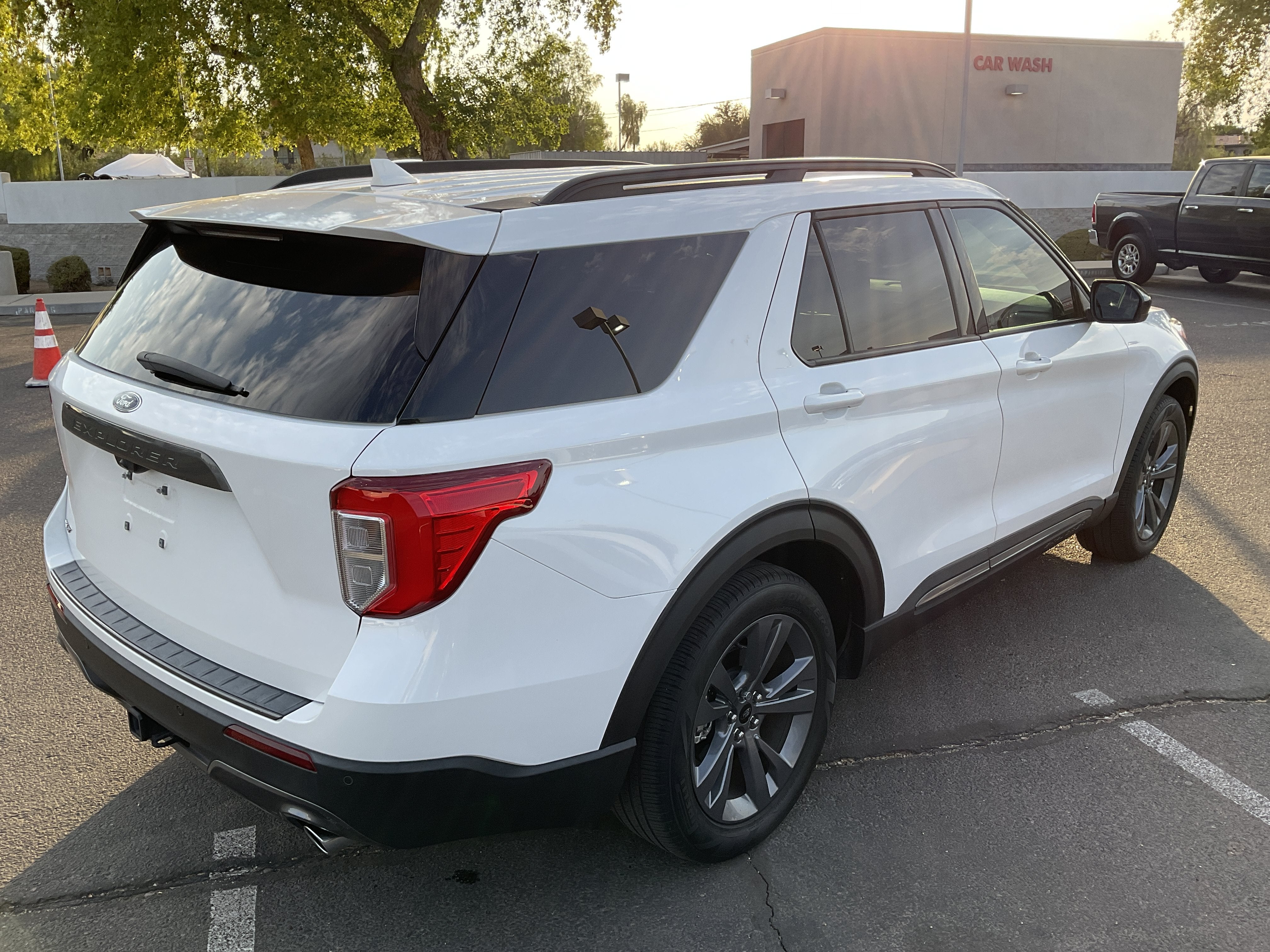 2023 Ford Explorer XLT***1 OWNER CLN CF