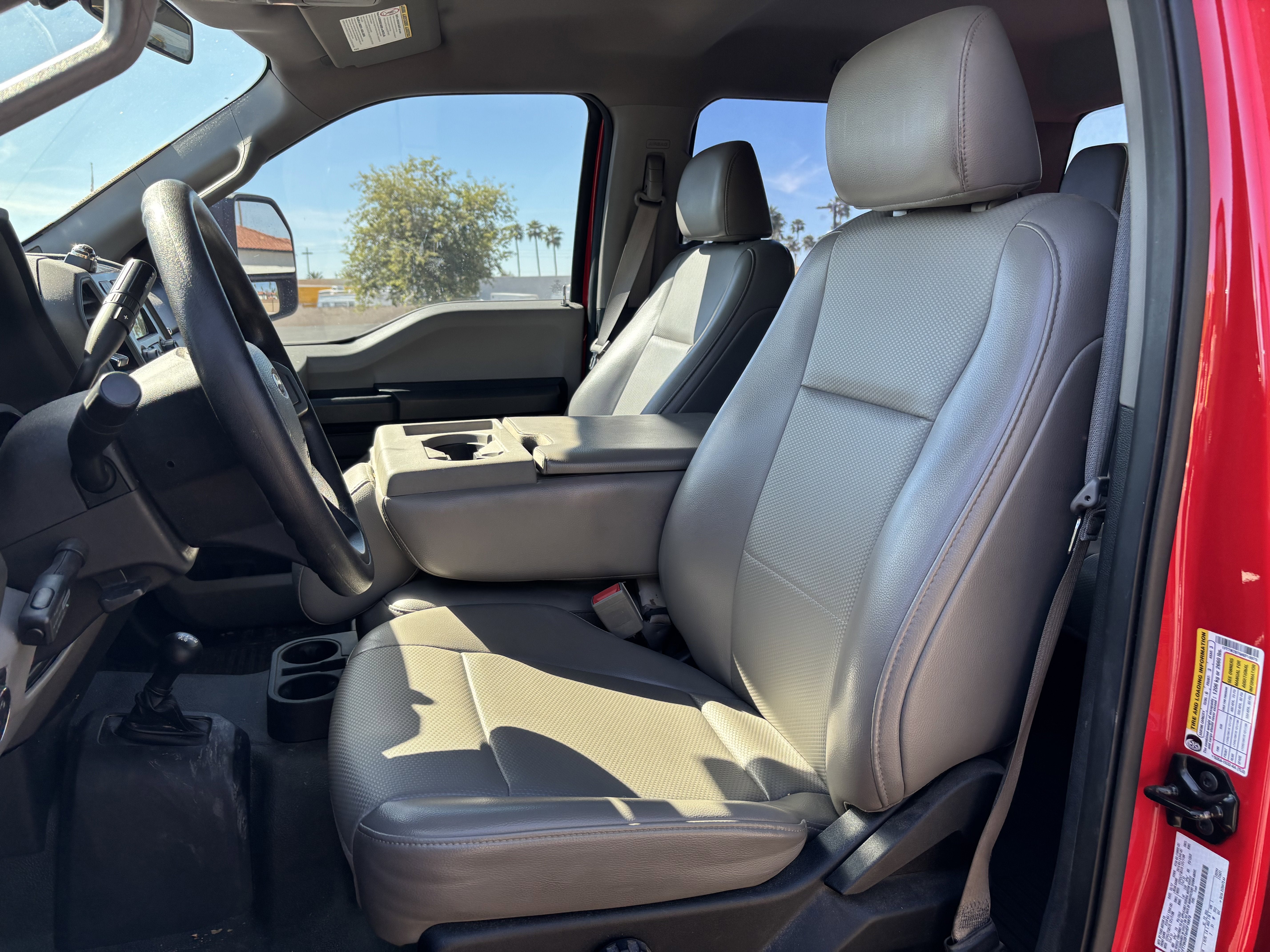 2017 Ford Super Duty F-250 SRW XL**2 OWNER ONLY 4K MILES