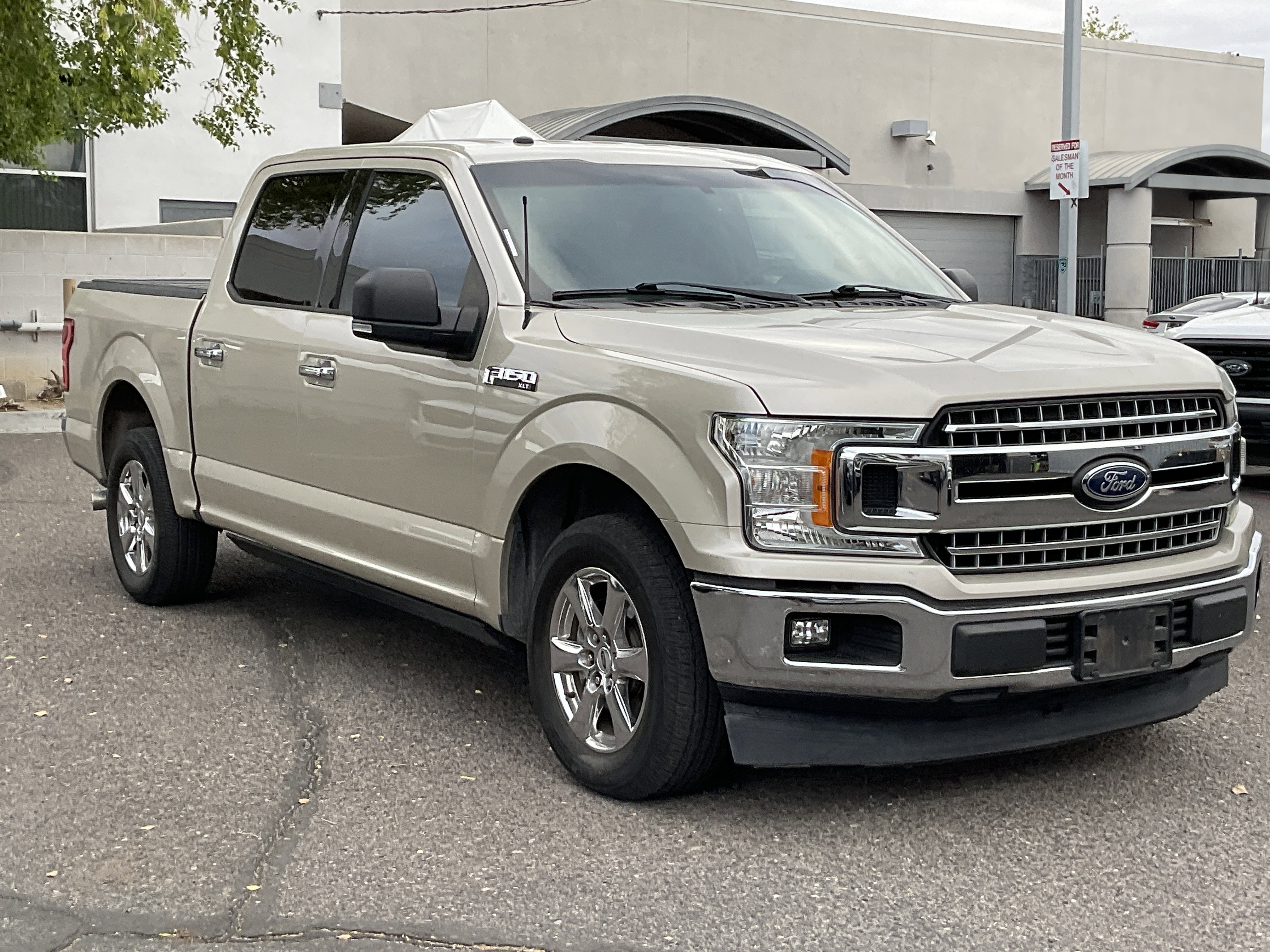 2018 Ford F-150 XLT* CLEAN CARFAX