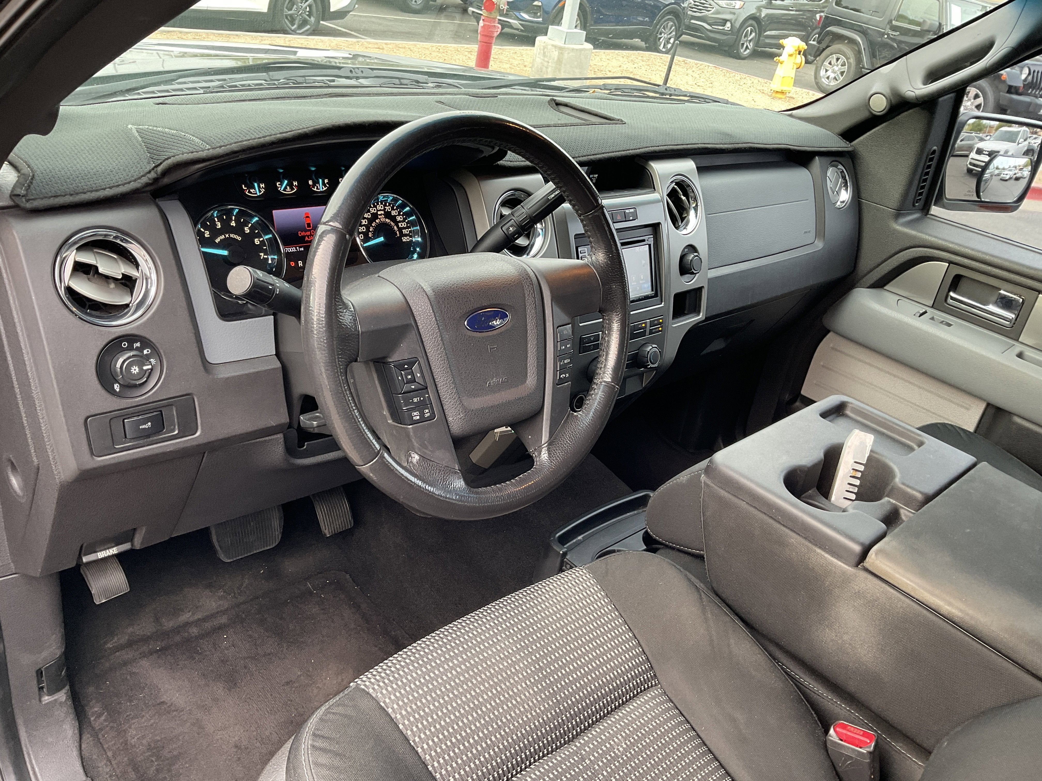 2012 Ford F-150 XLT* CLEAN/ 1 OWNER