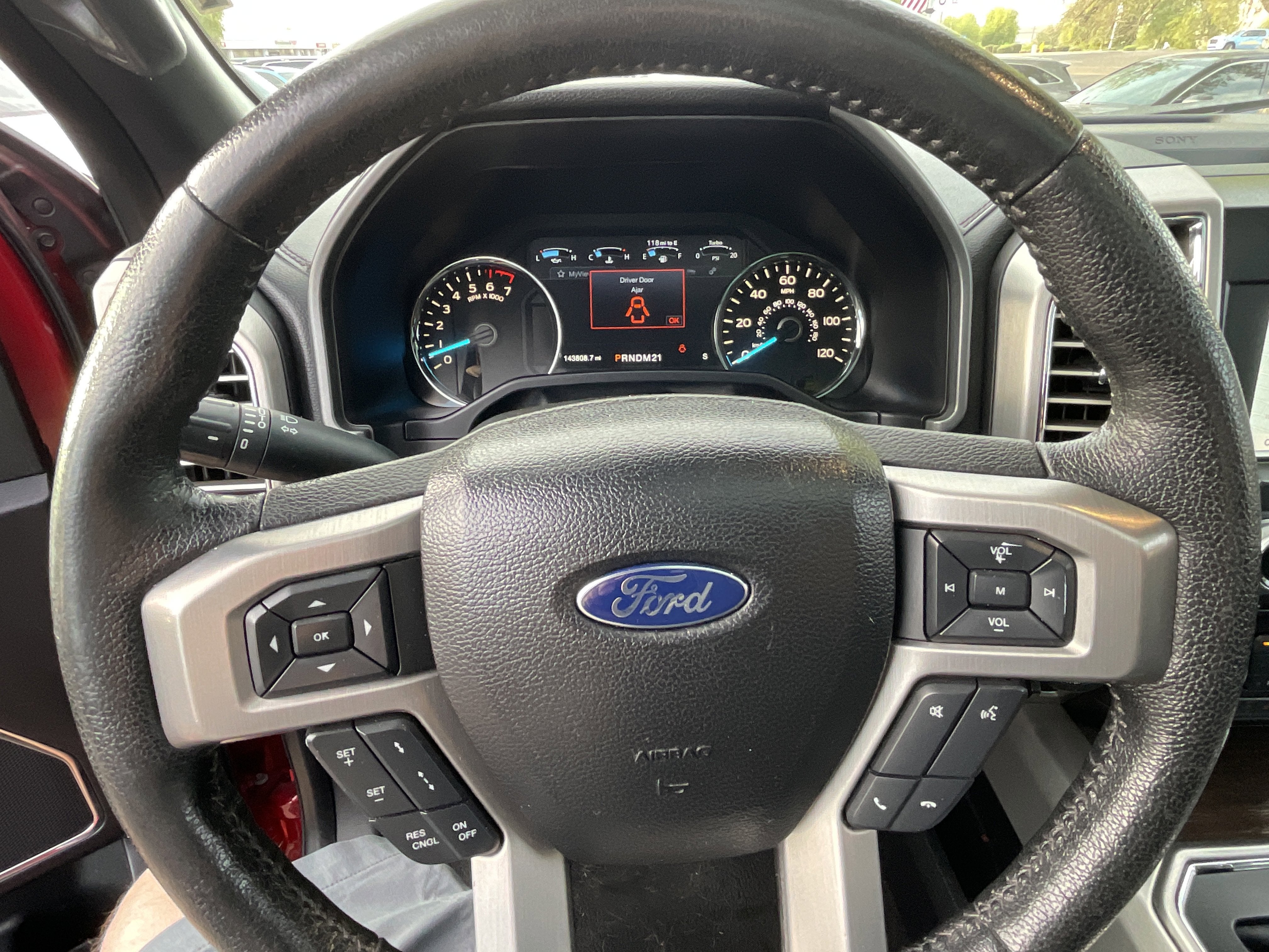 2016 Ford F-150 Platinum**1 OWNER CLN CF**