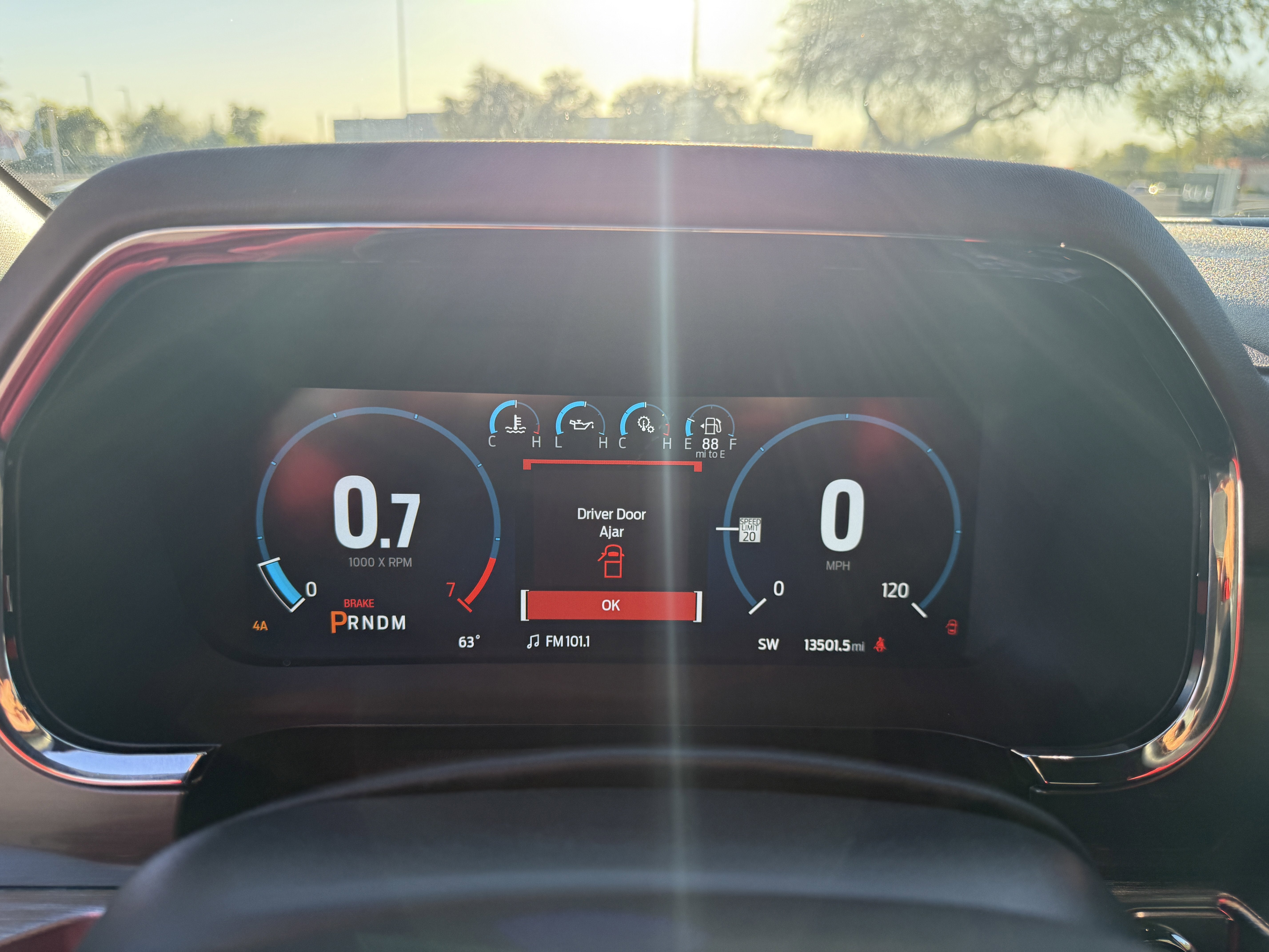 2022 Ford F-150 LARIAT*1 OWNER 10K IN AFTERMARKET