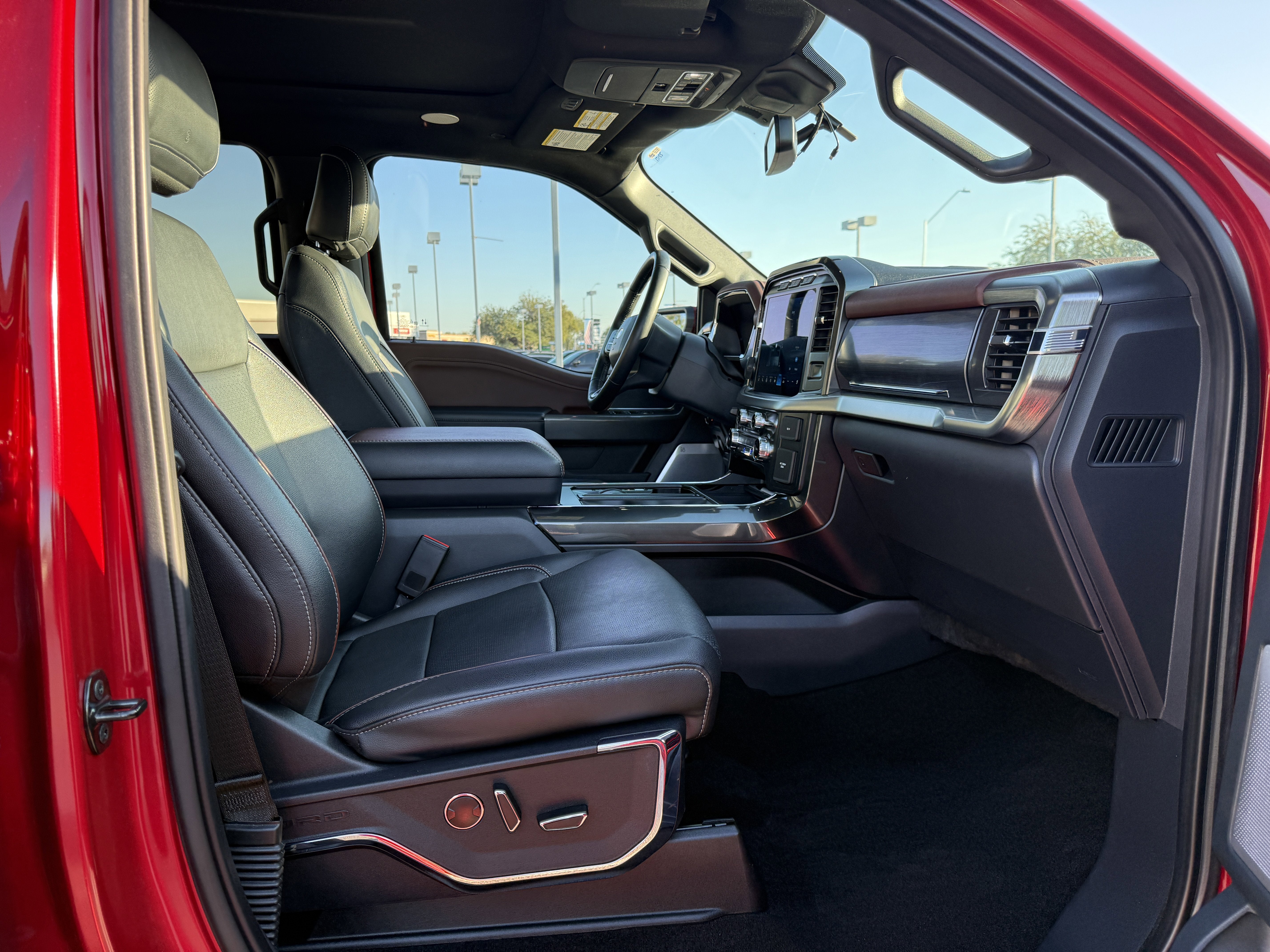 2022 Ford F-150 LARIAT*1 OWNER 10K IN AFTERMARKET