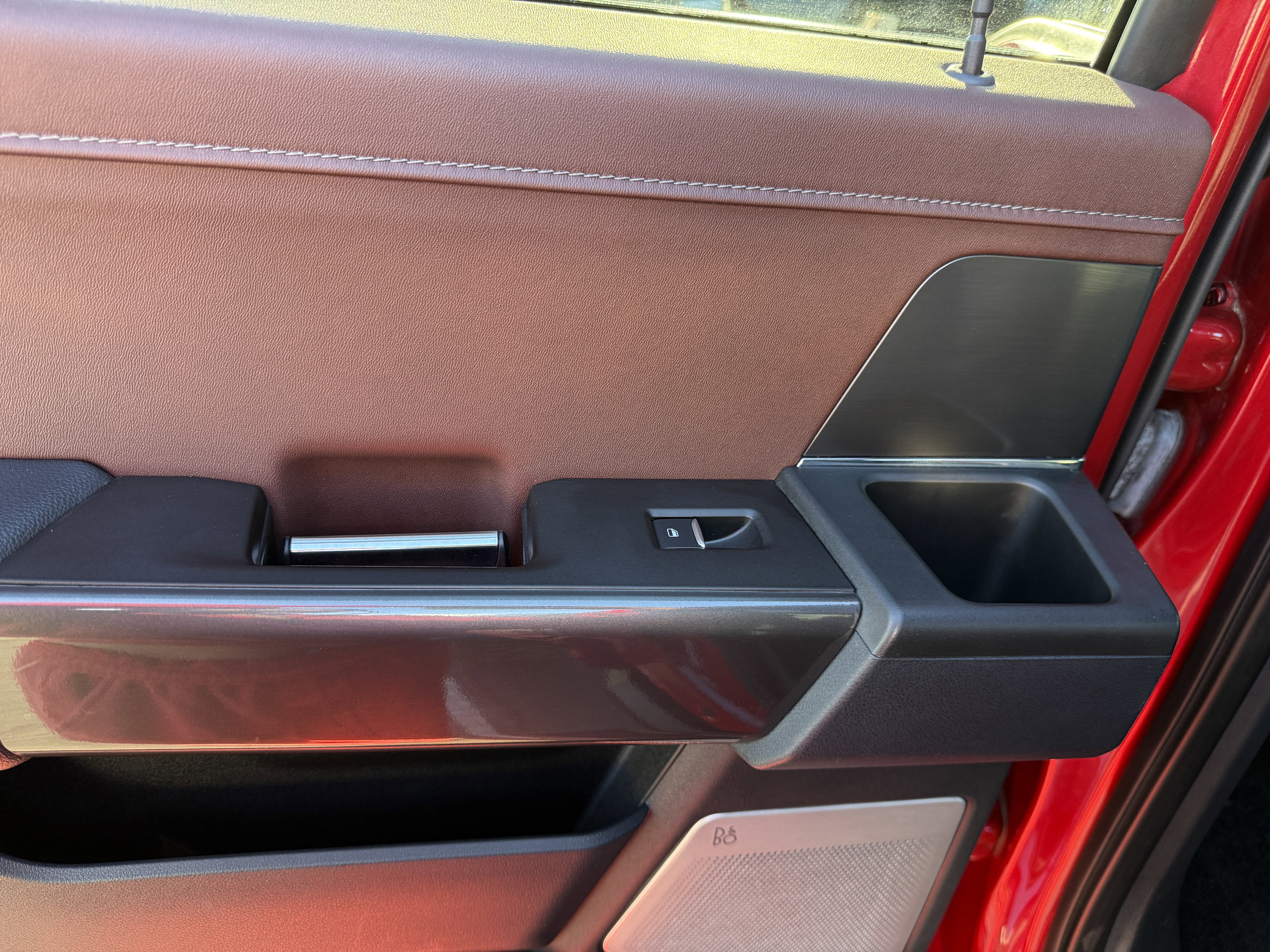 2022 Ford F-150 LARIAT*1 OWNER 10K IN AFTERMARKET