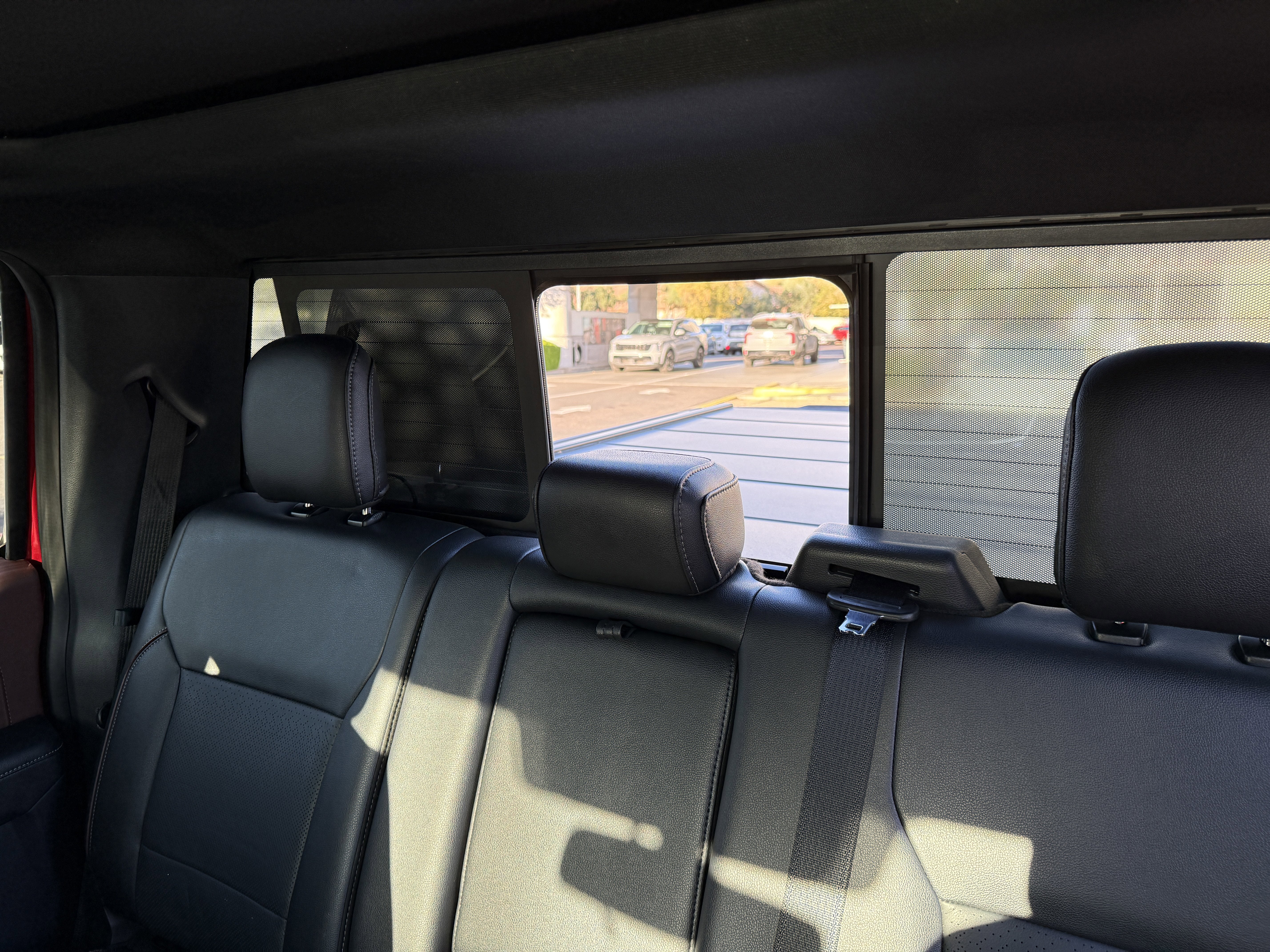 2022 Ford F-150 LARIAT*1 OWNER 10K IN AFTERMARKET