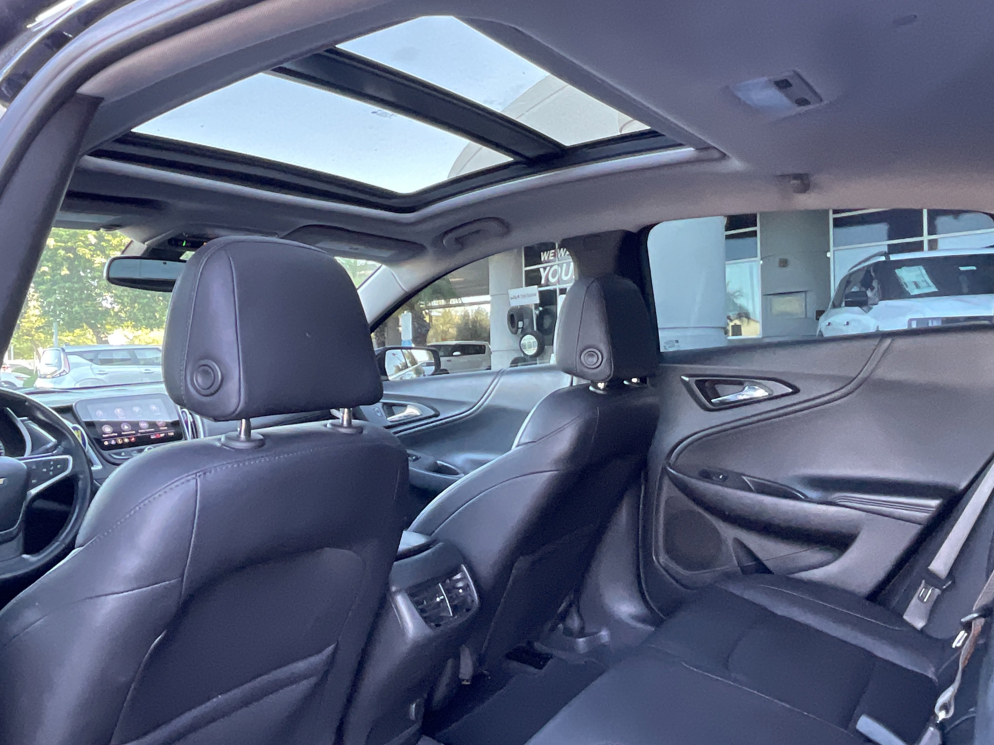 2022 Chevrolet Malibu LT* CLEAN CARFAX/ 1 OWNER