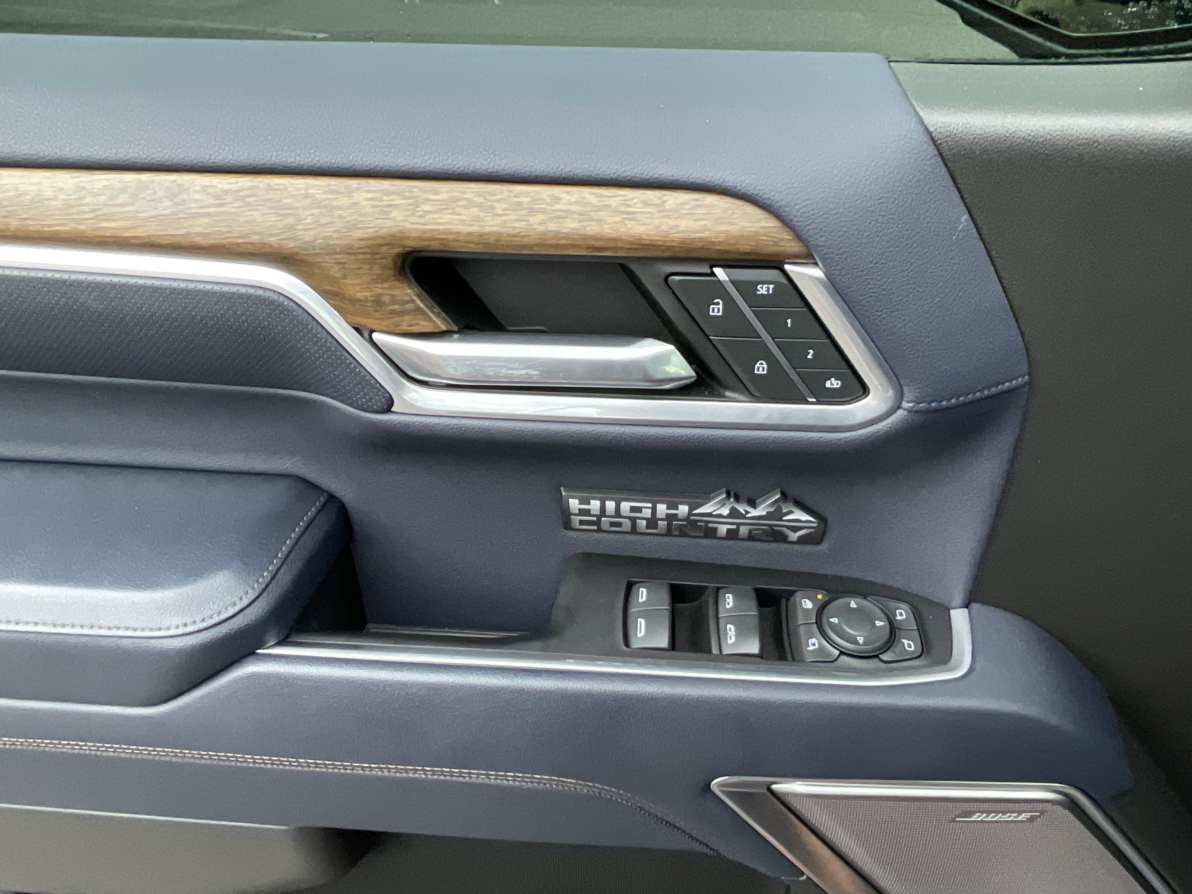 2022 Chevrolet Silverado 1500 High Country