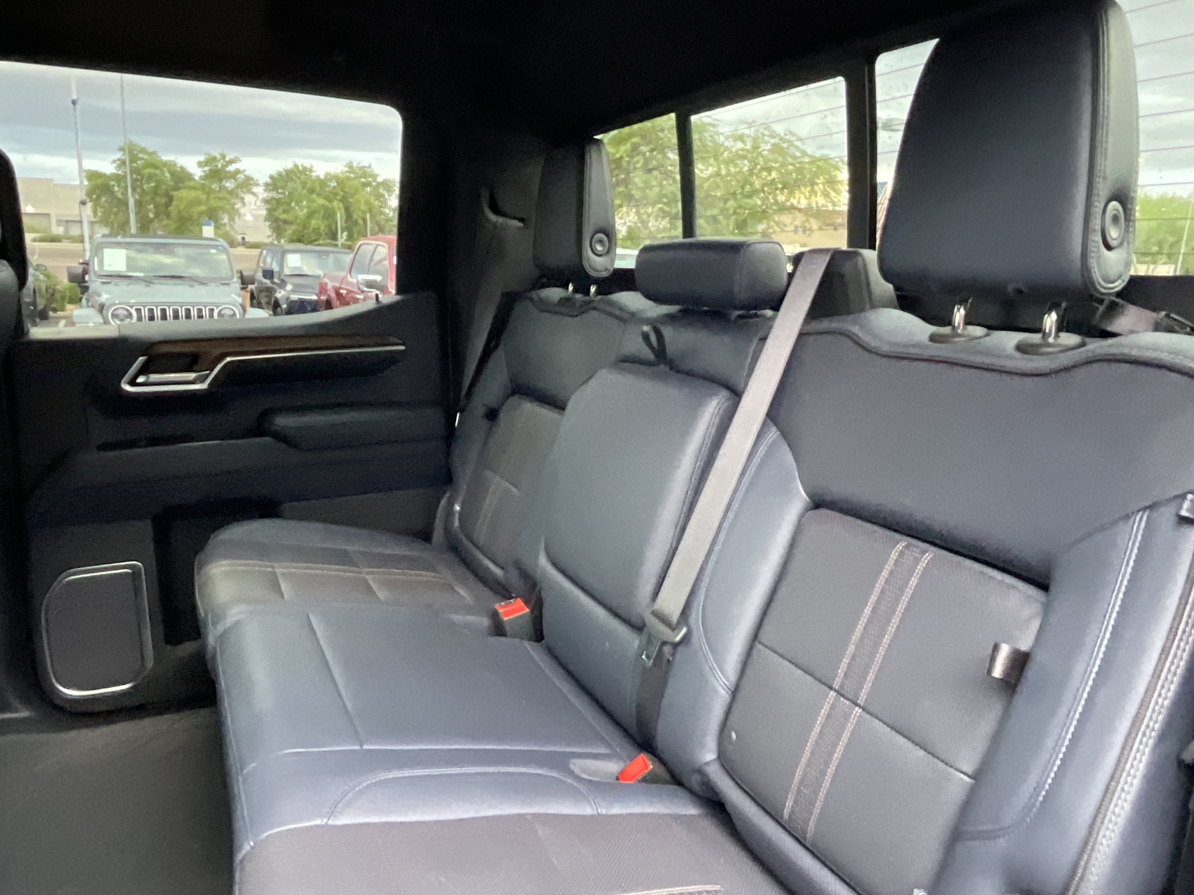 2022 Chevrolet Silverado 1500 High Country
