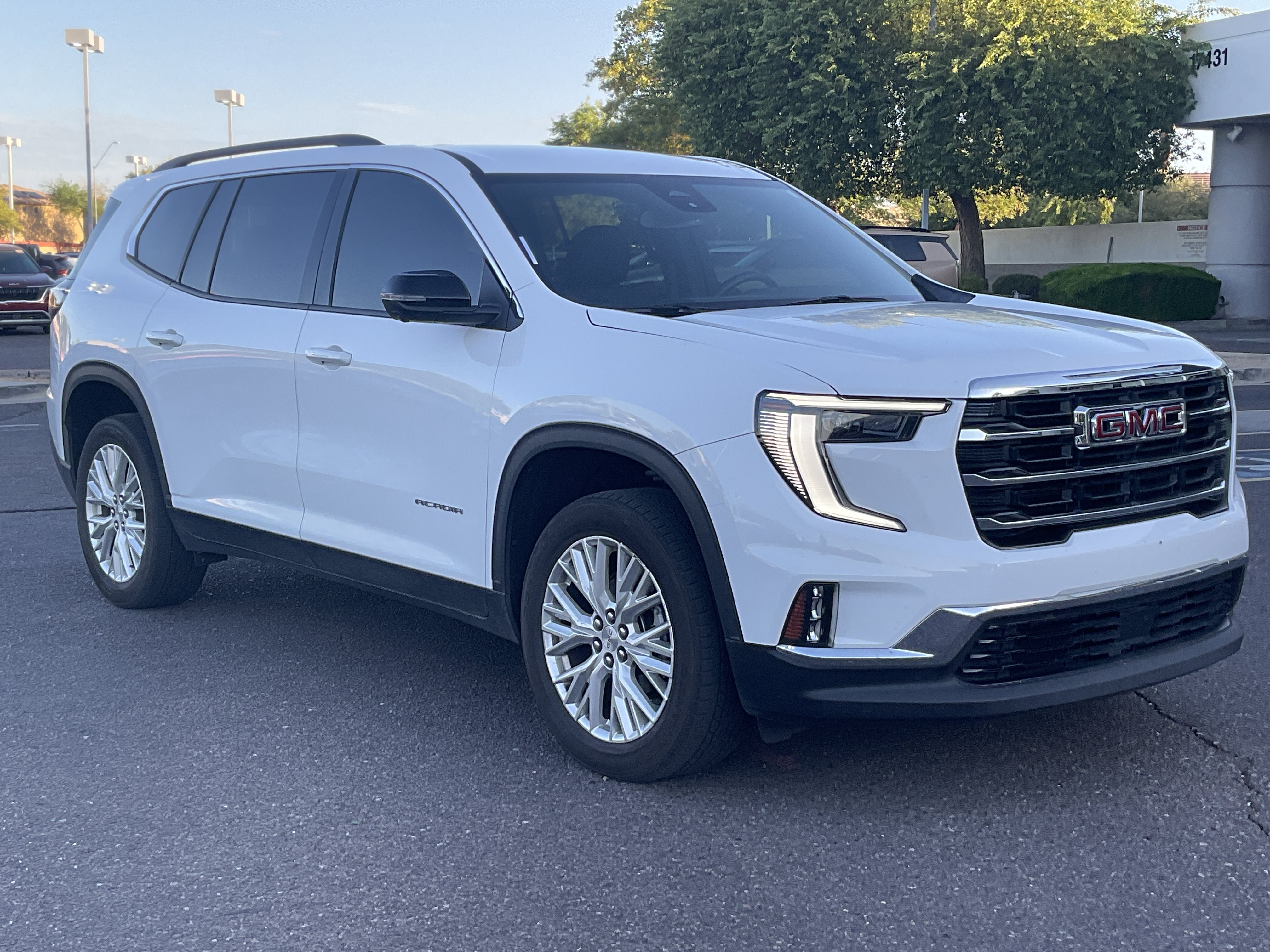 2024 GMC Acadia FWD Elevation