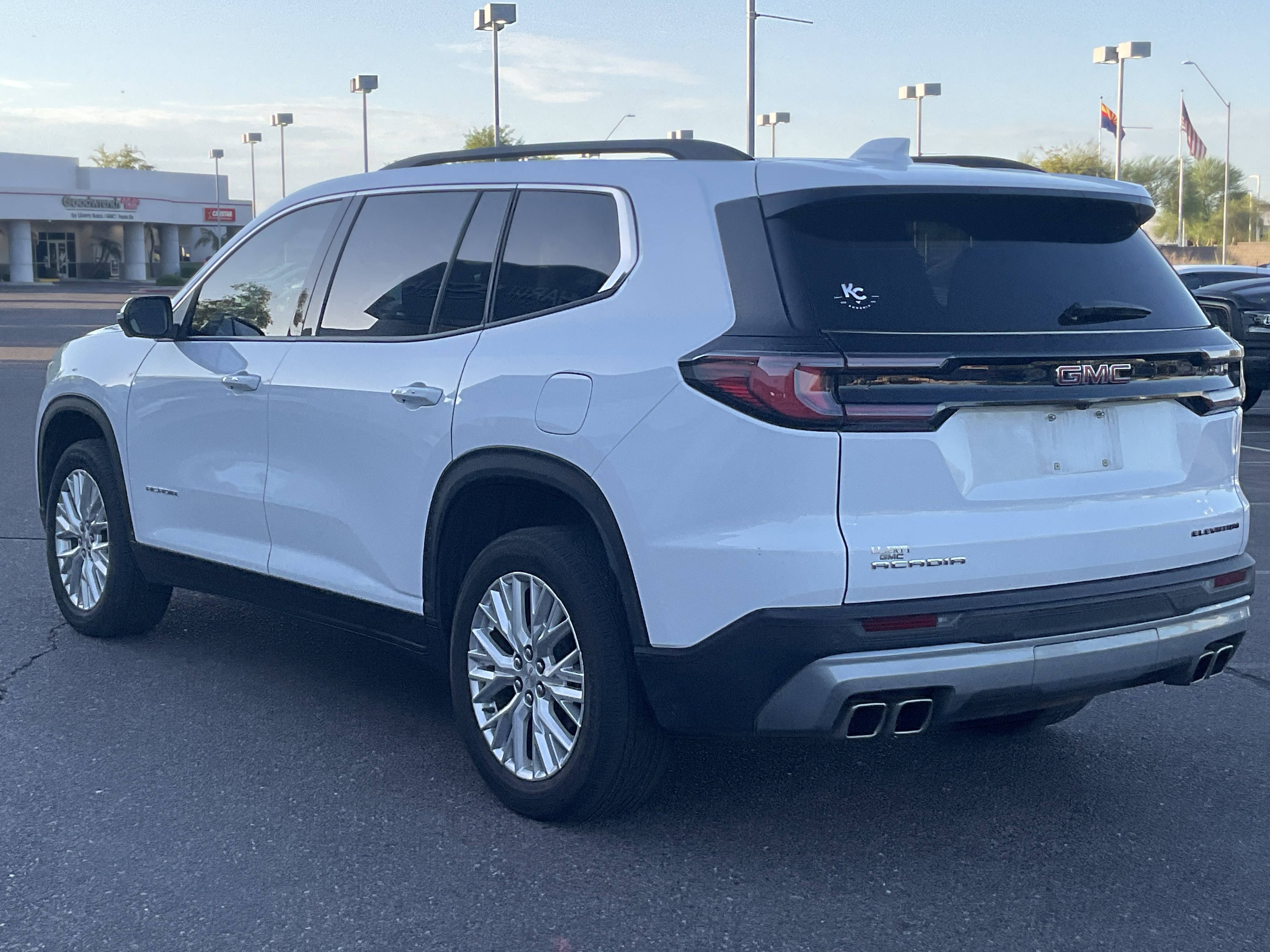 2024 GMC Acadia FWD Elevation
