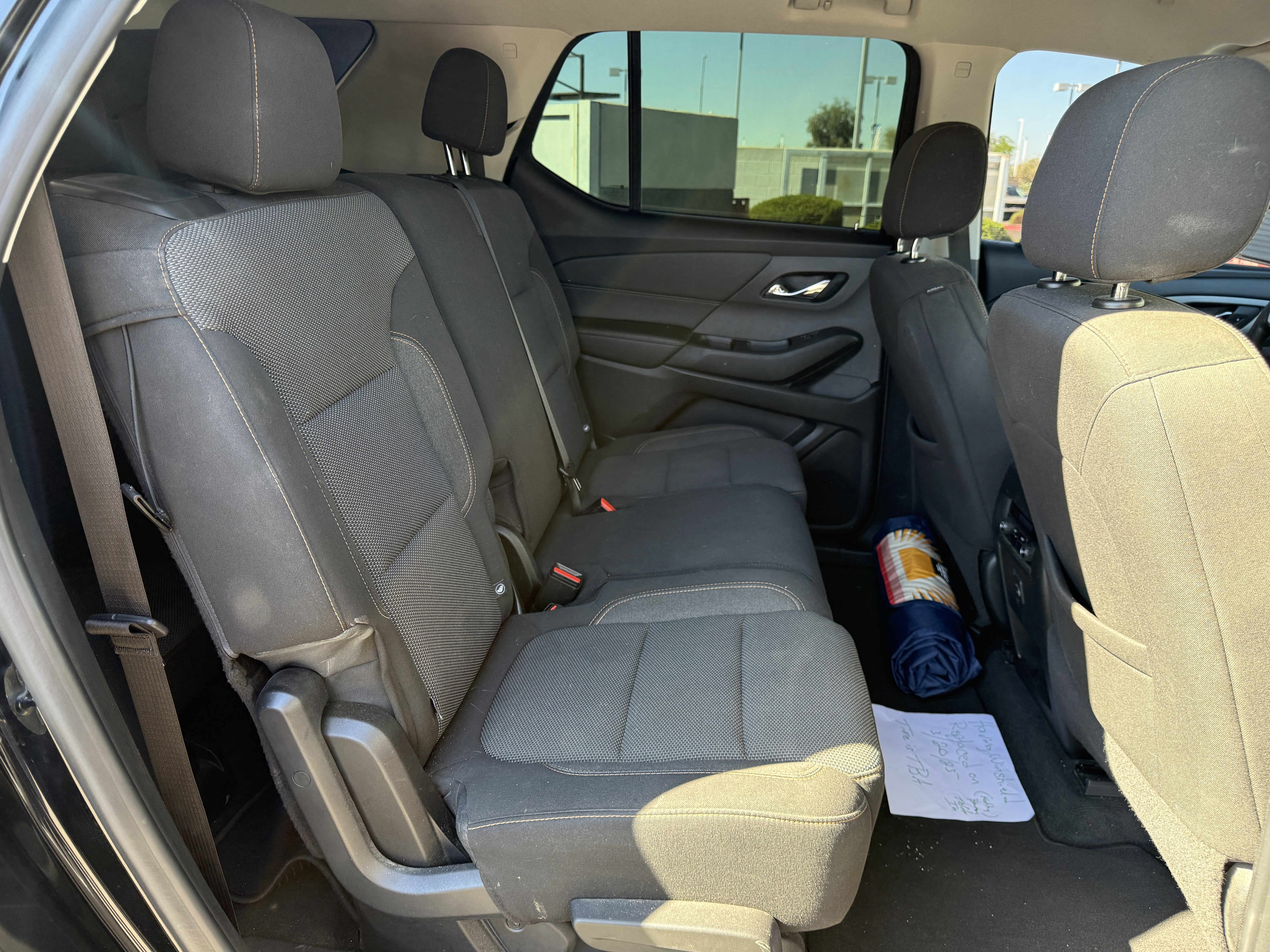 2021 Chevrolet Traverse LS* CLEAN CARFAX/ LOW MILES