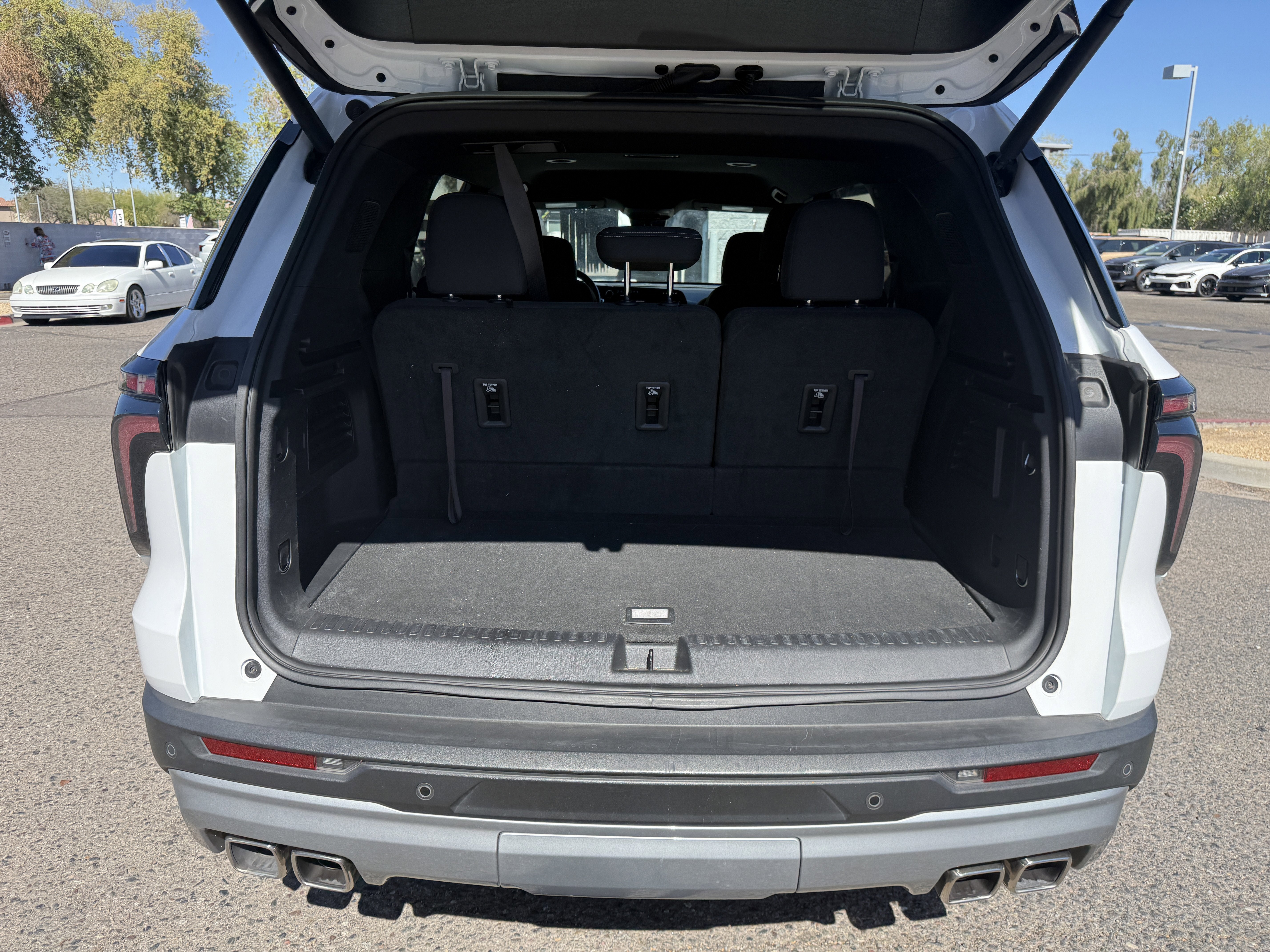 2024 Chevrolet Traverse FWD LT* 1 OWNER/ CLN CARFX