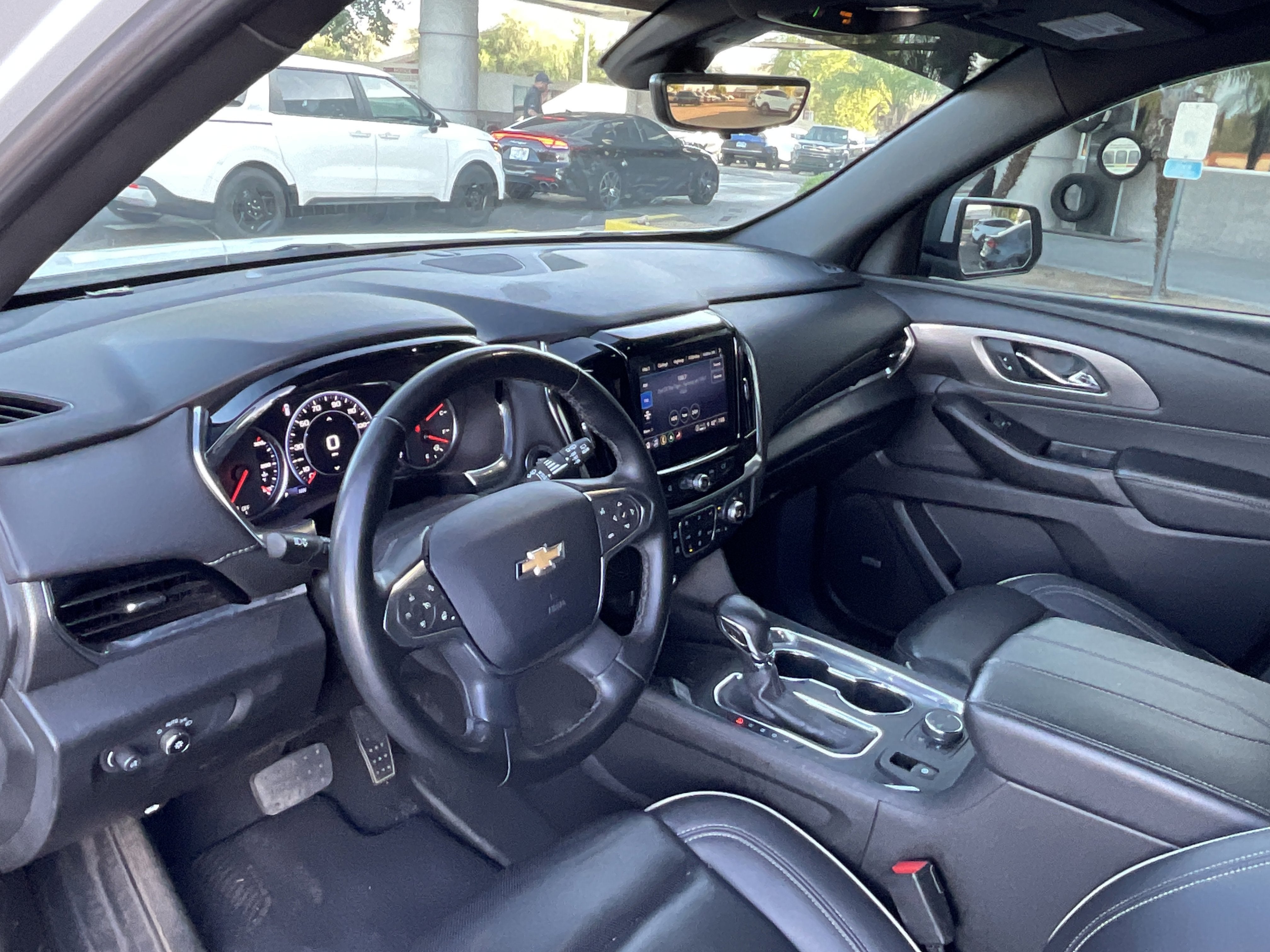 2023 Chevrolet Traverse Premier