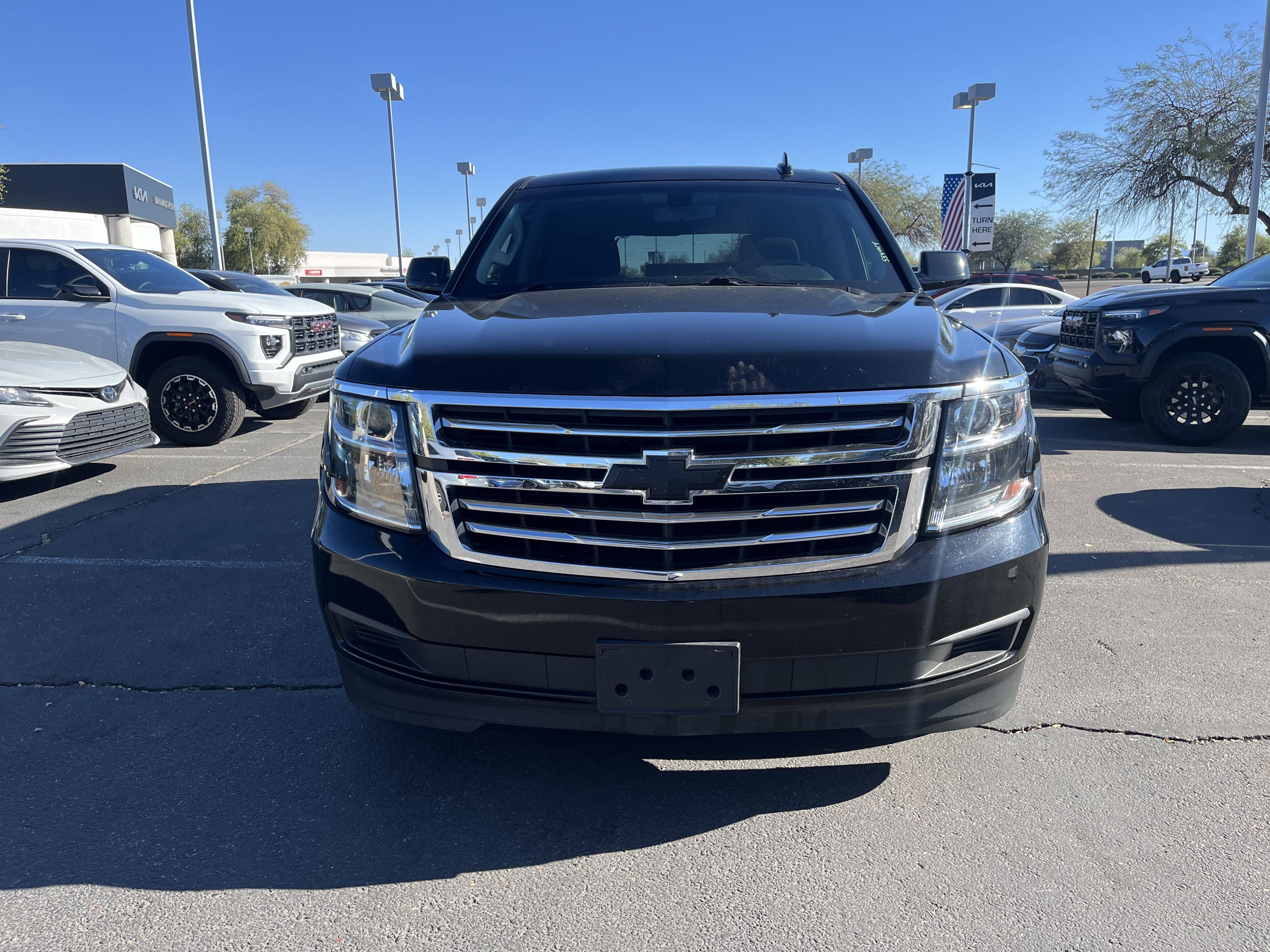 2019 Chevrolet Tahoe LS**ONLY 41K MILES**