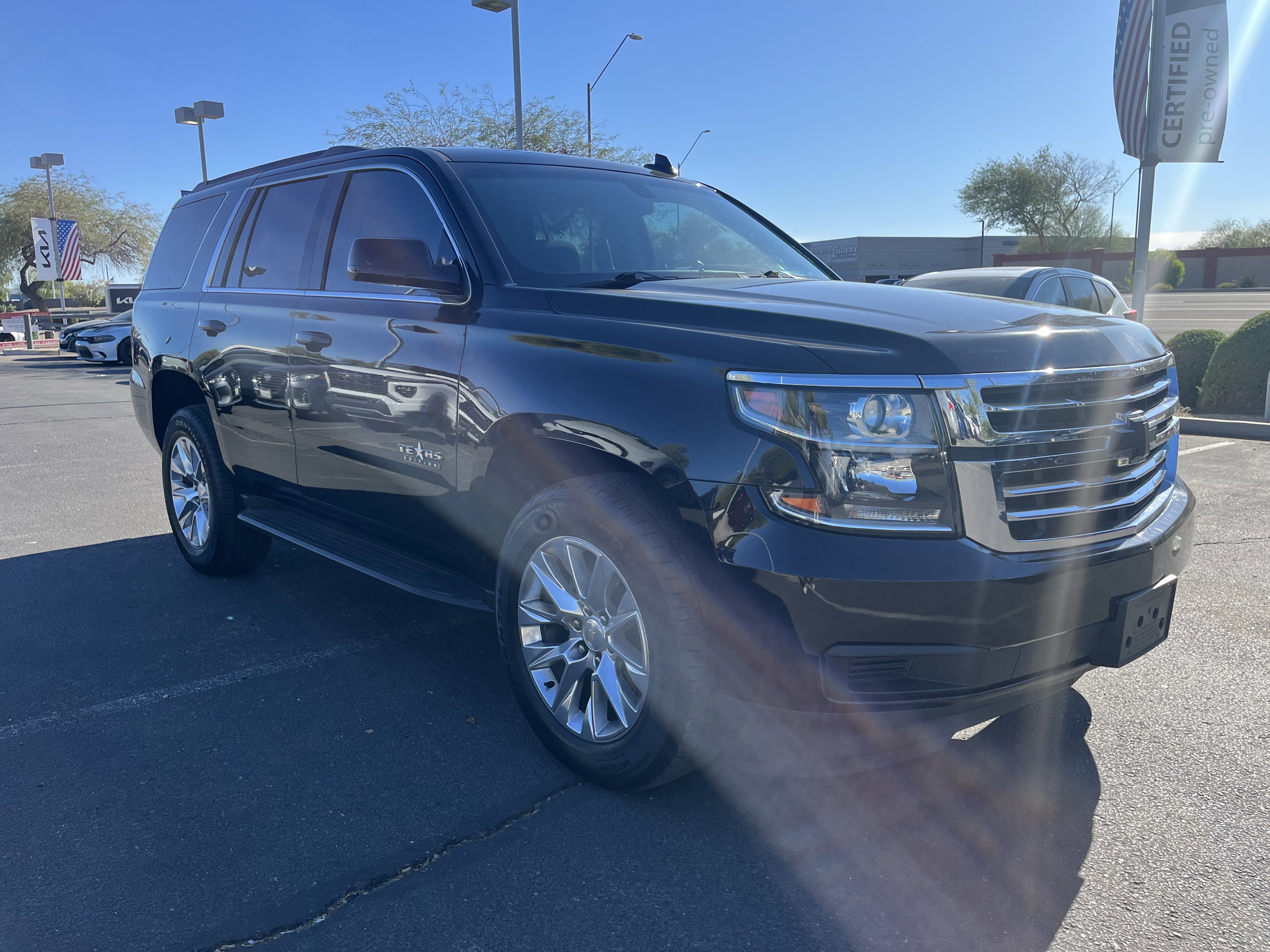 2019 Chevrolet Tahoe LS**ONLY 41K MILES**