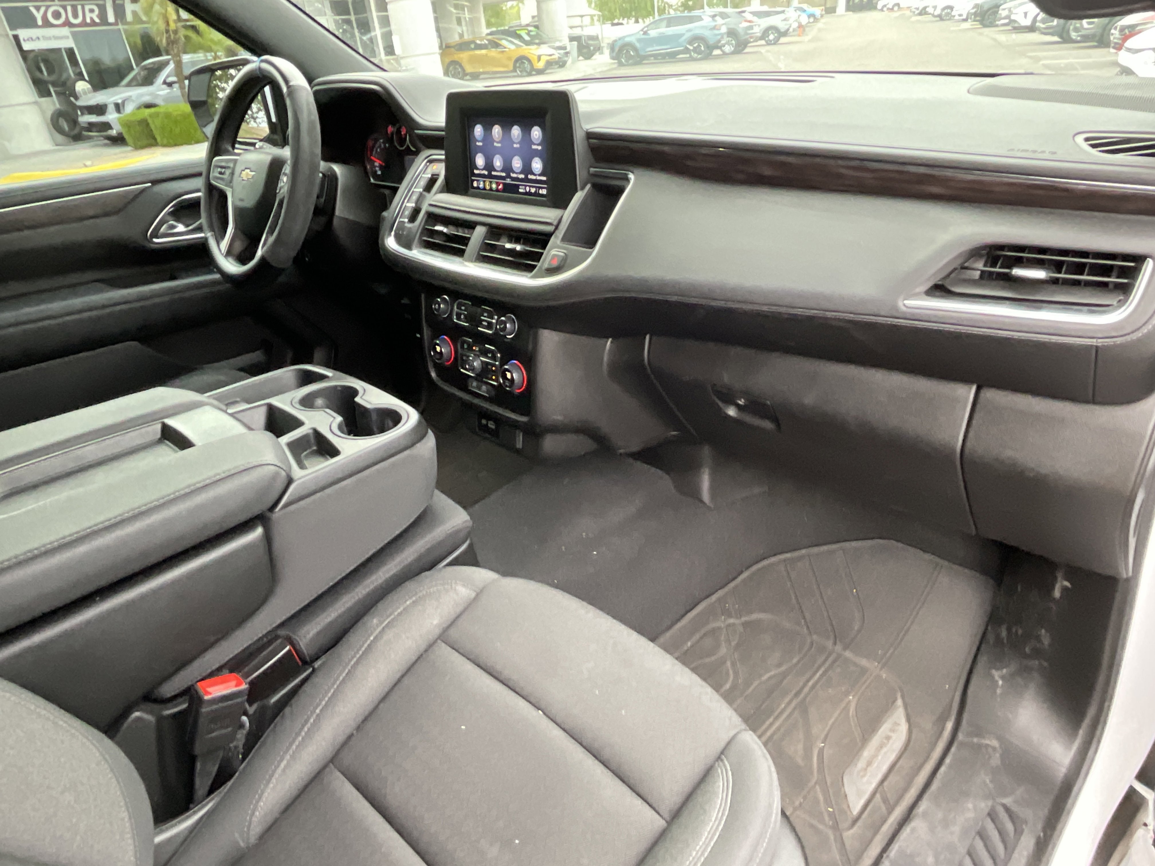 2024 Chevrolet Tahoe LS* 1 OWNER / CLEAN CARFAX