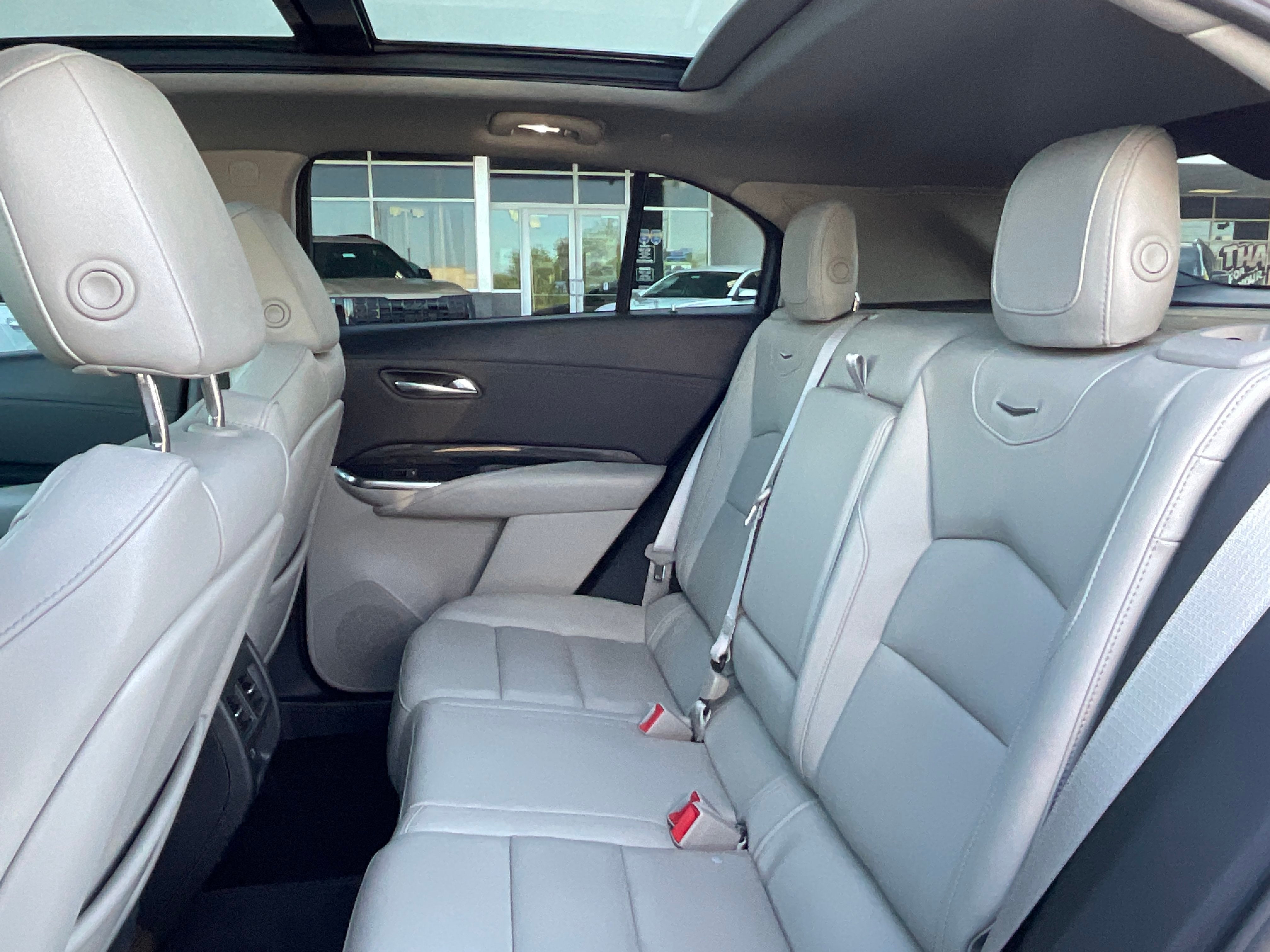 2023 Cadillac XT4 FWD Premium Luxury**CF CERT 1 OWN
