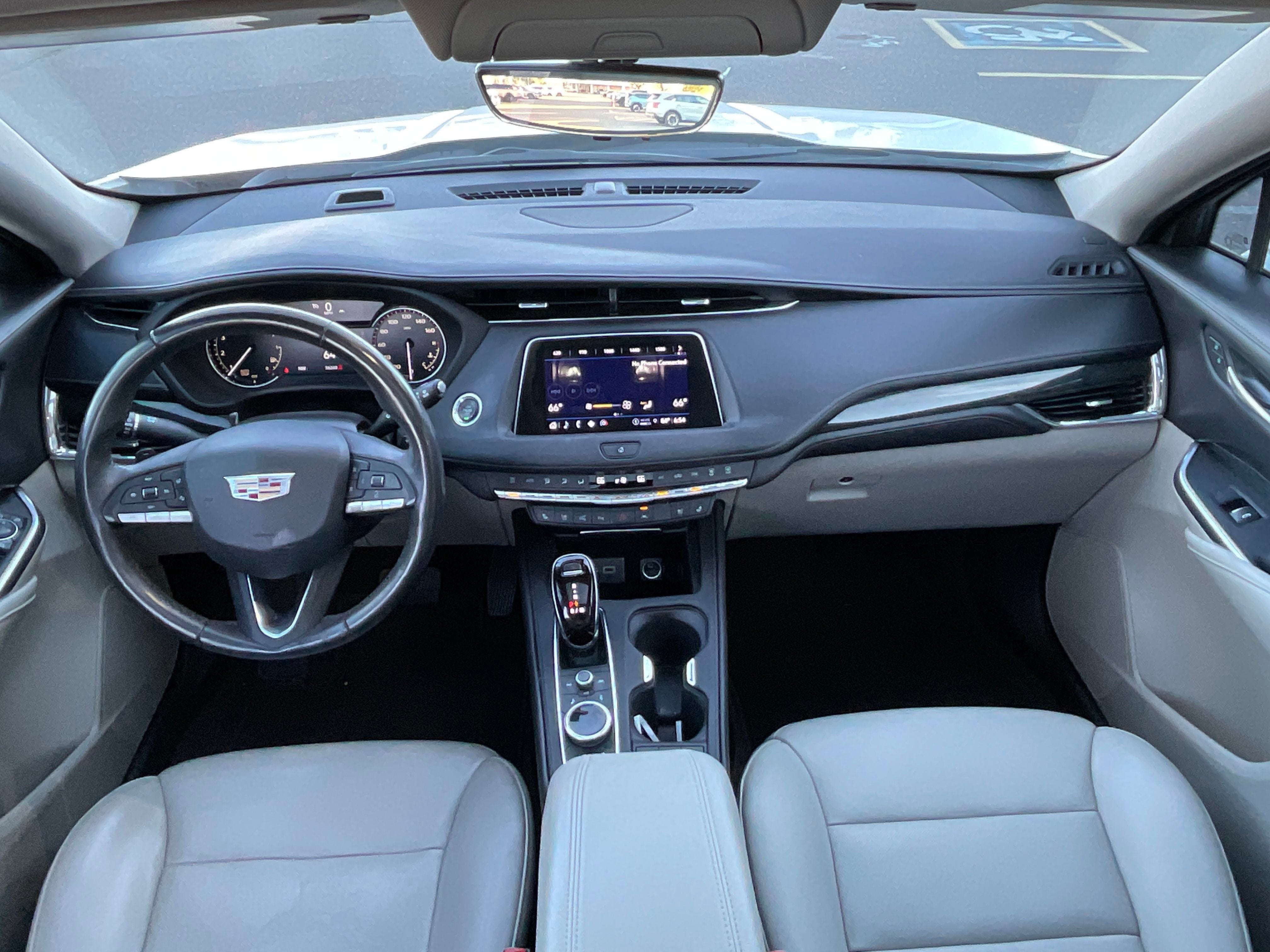 2023 Cadillac XT4 FWD Premium Luxury**CF CERT 1 OWN