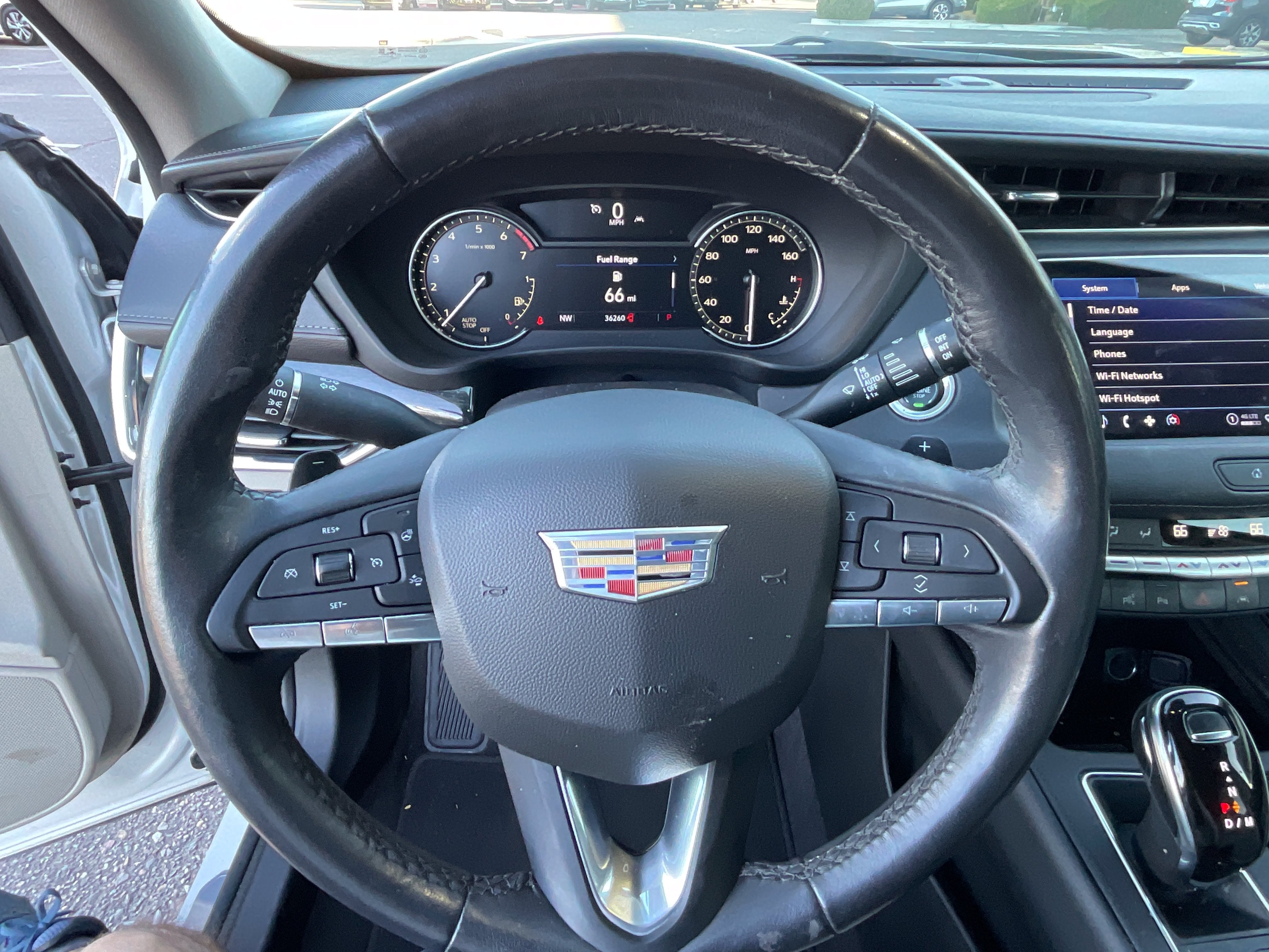 2023 Cadillac XT4 FWD Premium Luxury**CF CERT 1 OWN
