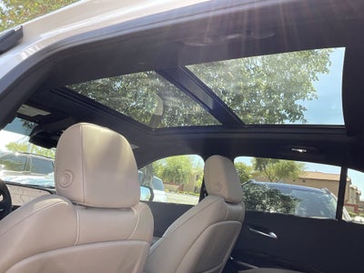 2025 Cadillac XT4 FWD Premium Luxury
