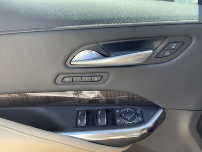 2025 Cadillac XT4 FWD Premium Luxury